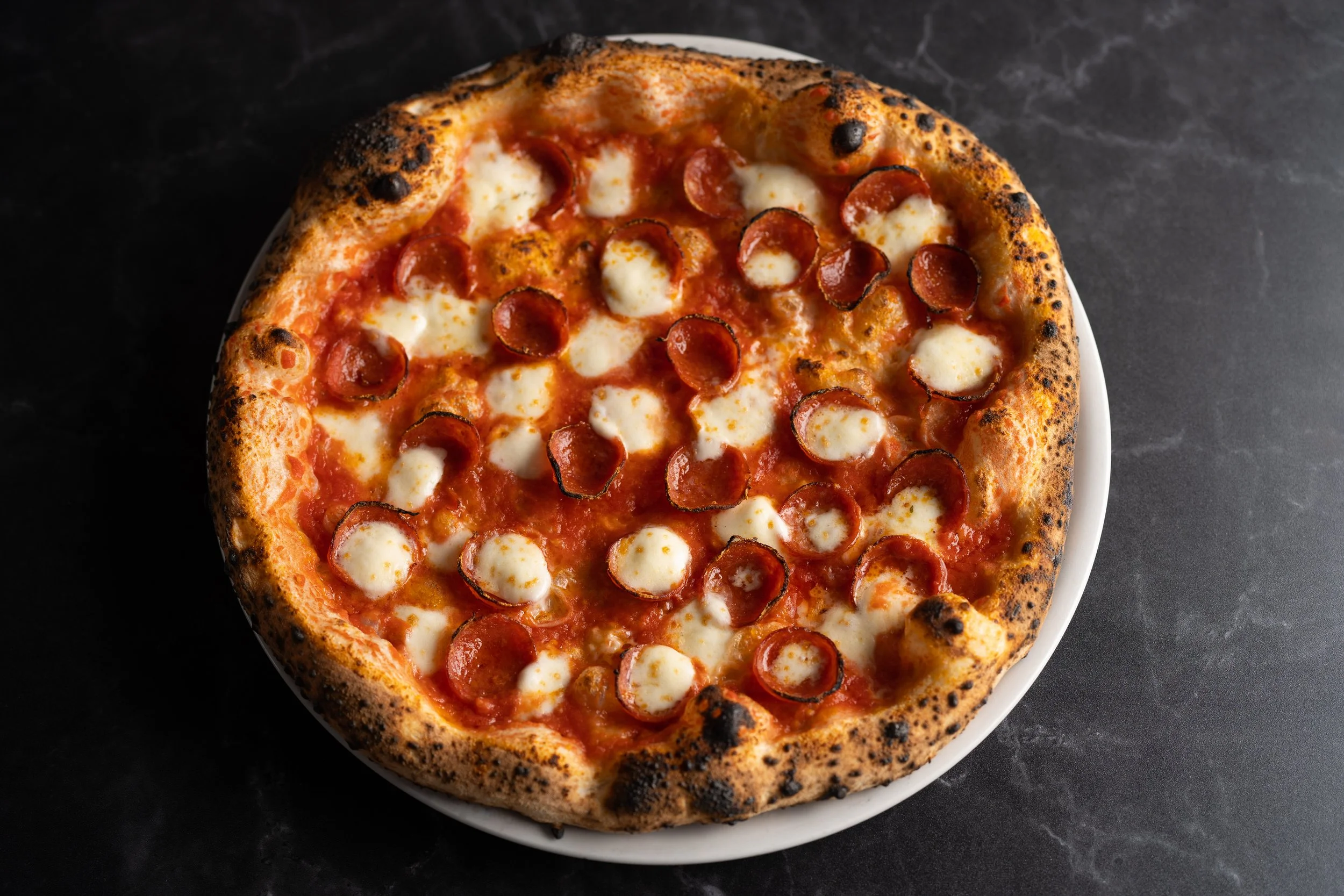 Bavaros_Pizza_Americano_3.jpg