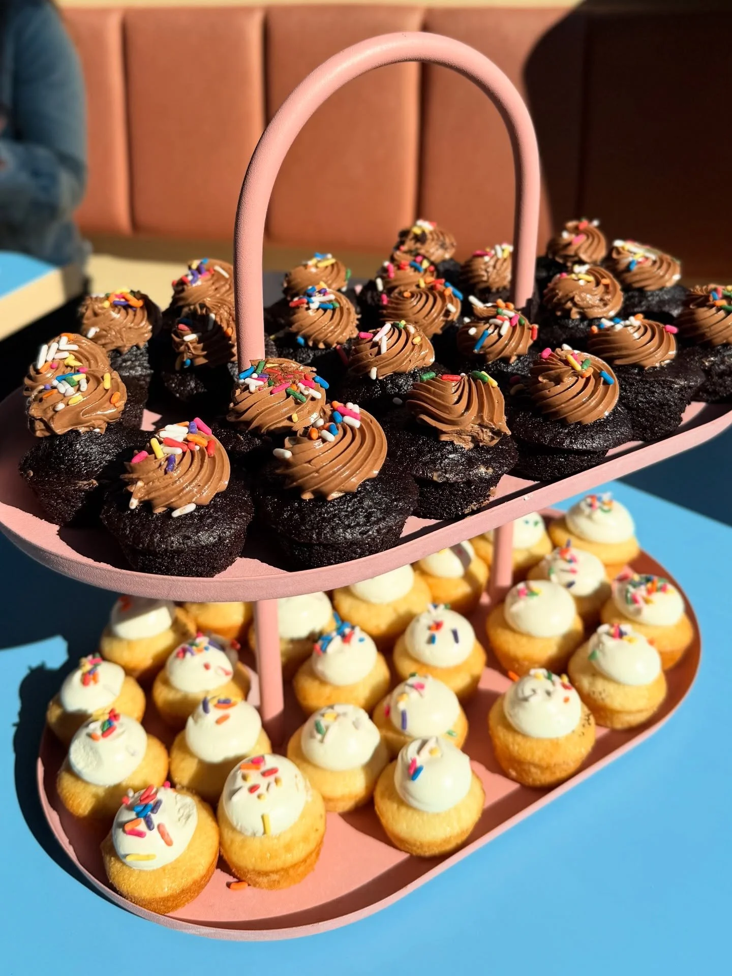 It&rsquo;s Ciao, Gloria&rsquo;s BIRTHDAY! 🎉 To celebrate we&rsquo;re offering a free 🧁 mini cupcake with any purchase! We&rsquo;ve got chocolate or almond cupcakes and we&rsquo;d love for you to come by to celebrate with us! 🎂