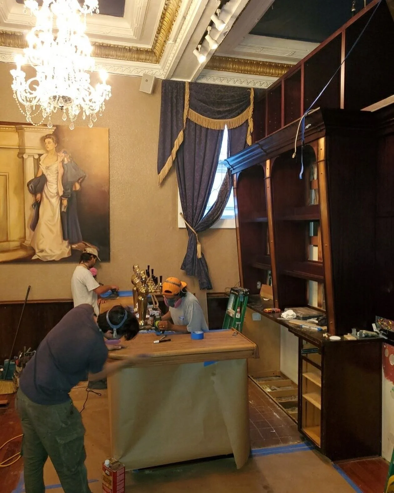 We miss seeing you all at Foley&rsquo;s and we can&rsquo;t wait to get things up and running again! We&rsquo;ve used this down time to refurbish our bars and tables. Here are a few photos of the work being done by the good people @wallace_and_hinz We