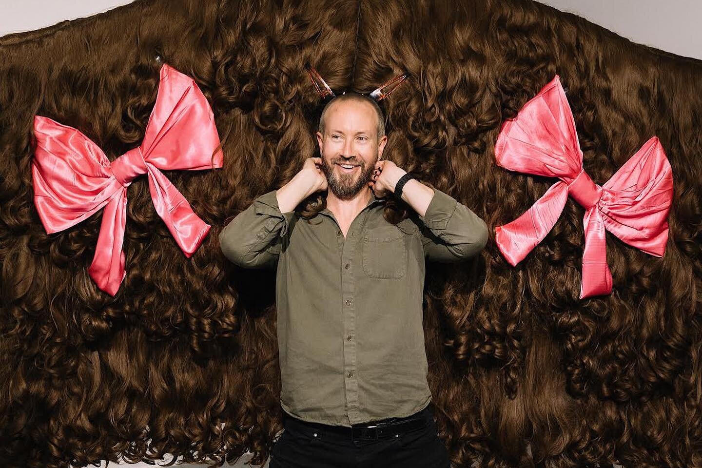 Recently I had the privilege of taking part of @illuminaughty__69 @guinnessworldrecords attempt for the &ldquo;world&rsquo;s widest wig&rdquo; &mdash; MJ x