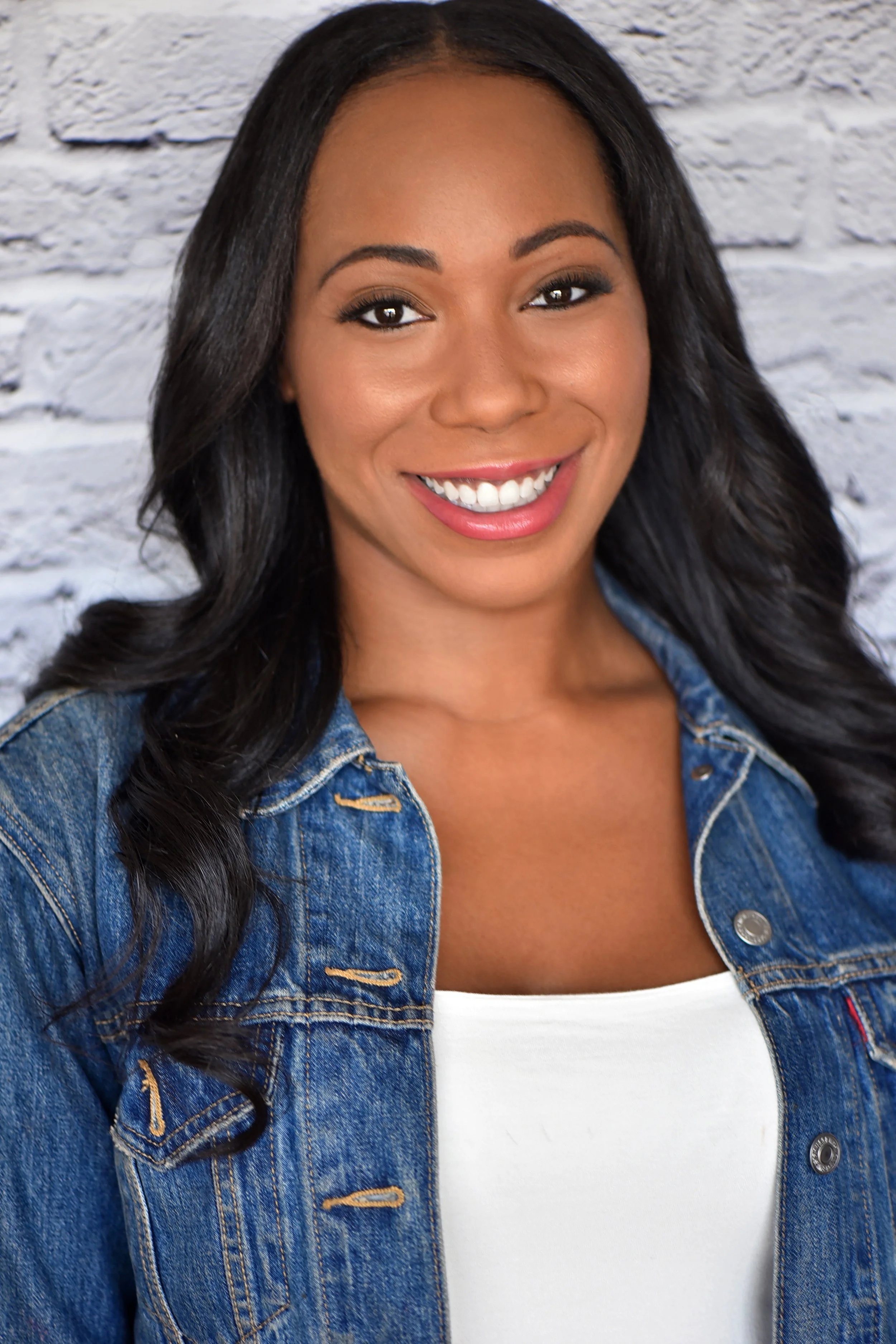 COMMERCIAL JEAN JACKET - ACTRESS .JPG