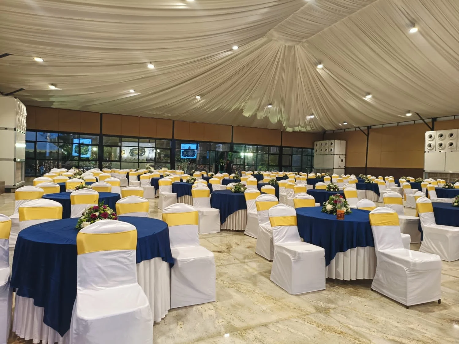 Hanu Reddy Table Hanu Reddy Pavilion — SPP Gardens
