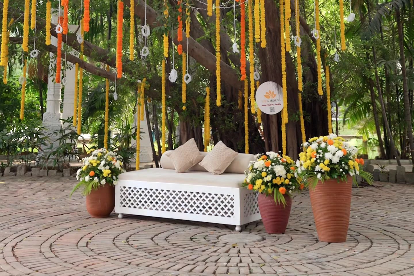 Celebrate love in full color at Golden Rush Valley, where every corner bursts with beauty. Ideal for your haldi and mehendi festivities! 🎨💐

Connect with our Wedding Experience Manager now&nbsp;at&nbsp;9025180180.