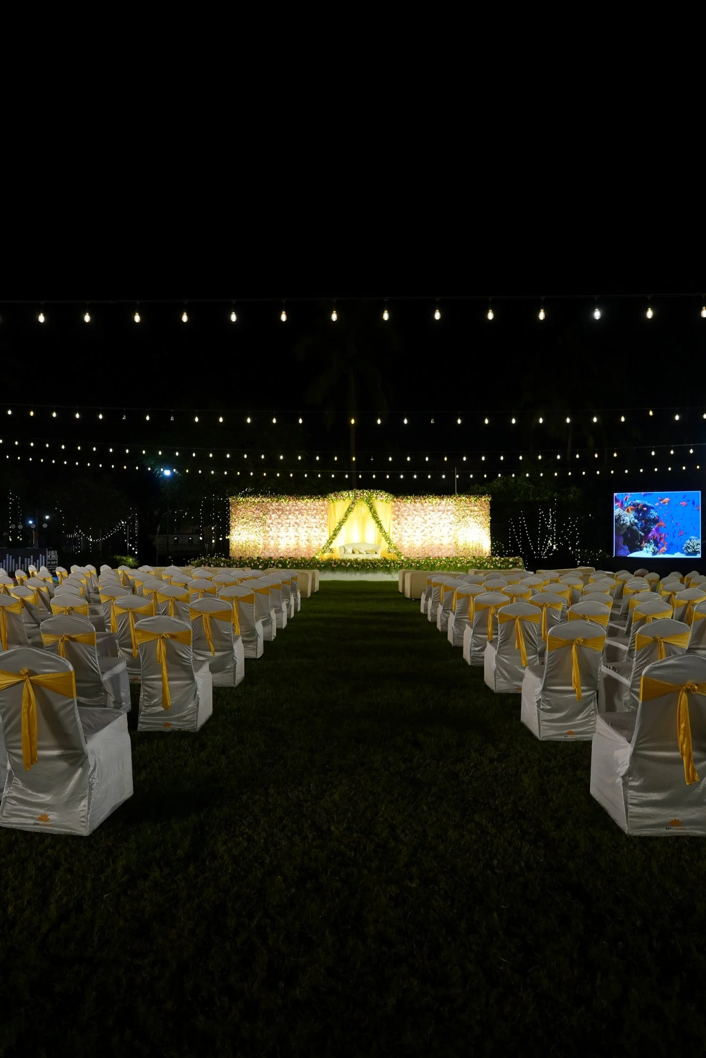 Hanu Reddy Table Hanu Reddy Pavilion