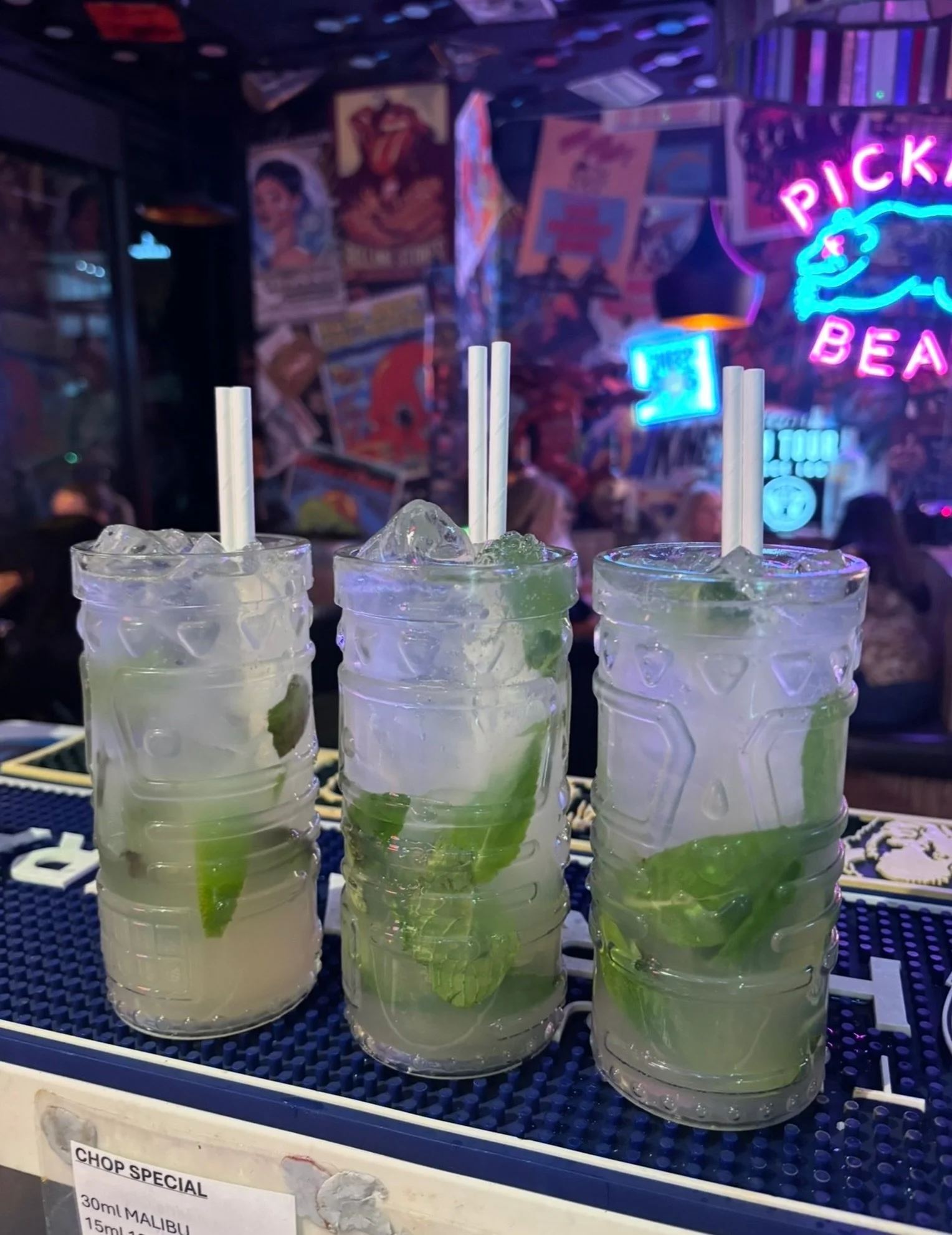 Fresh mint, zesty lime, and a splash of rum 🍃🍋✨ The perfect balance of sweet and refreshing in every sip. Cheers to mojito moments. 🍹