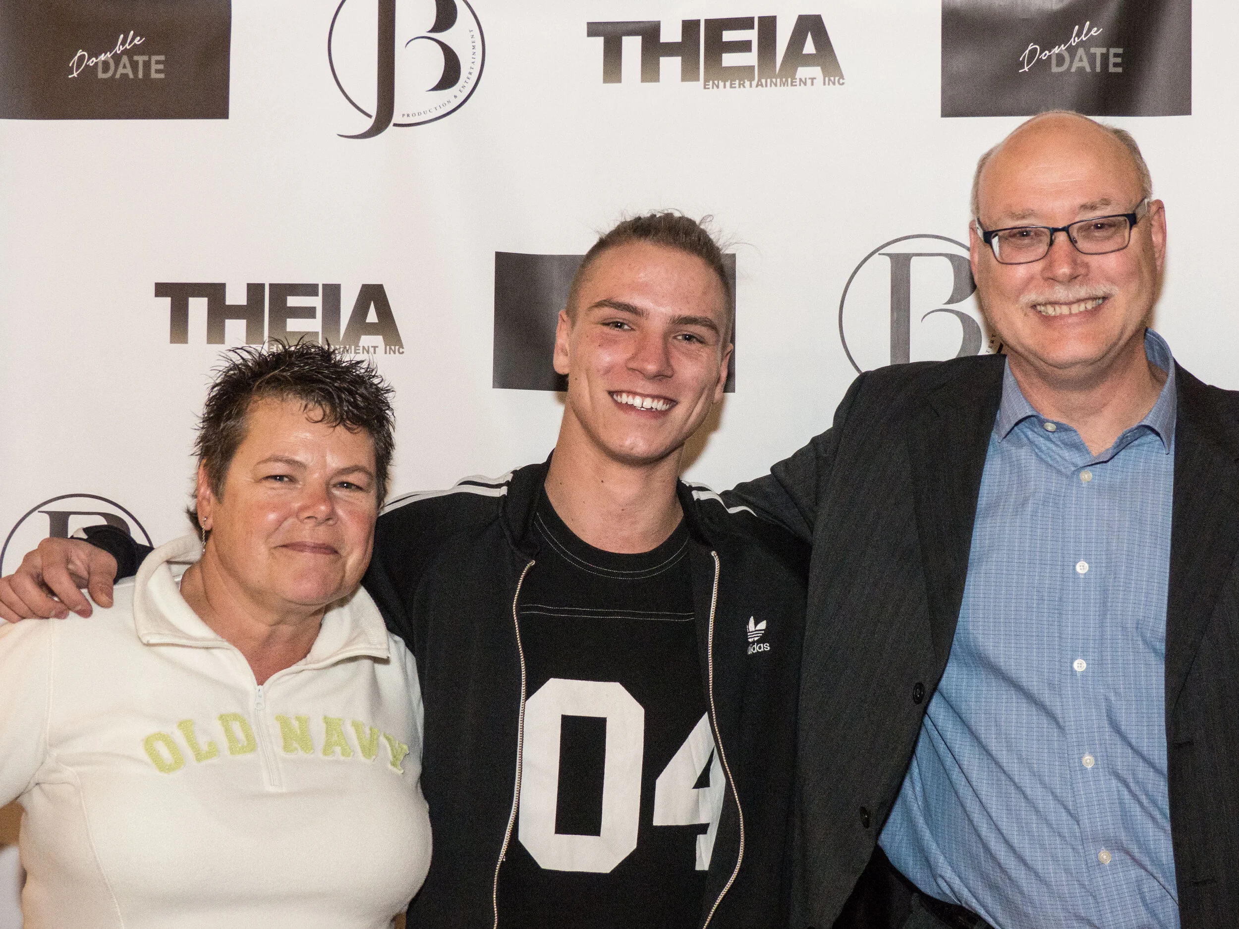 double-date-premiere-41.jpg