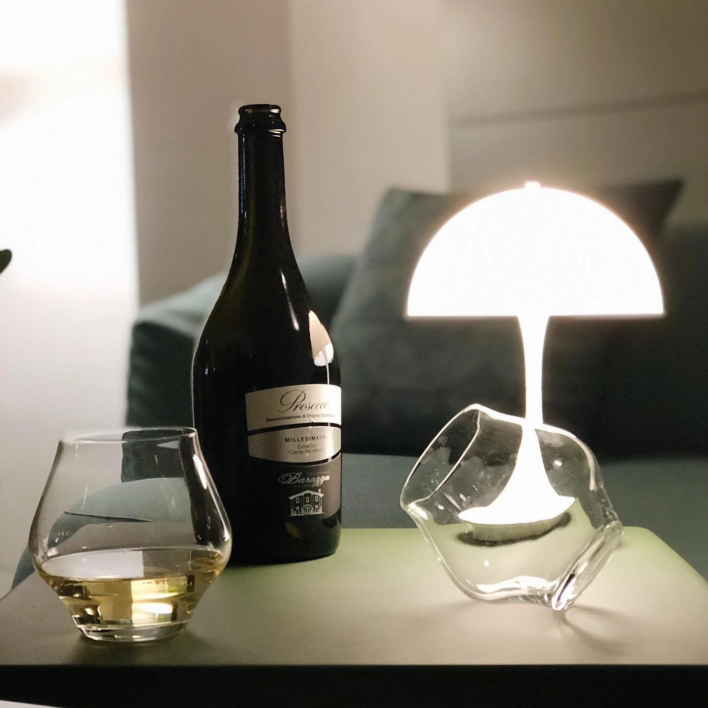 星期五星期六的夜晚
來找我們享受義大利的生活
喝點義式調酒 和朋友聊聊天

#italianstyle #louispoulsen #台中咖啡 #台中酒吧 #台中美食 #台中景點 #bar #cocktail #雞尾酒 #調酒 #義式咖啡 #酒吧