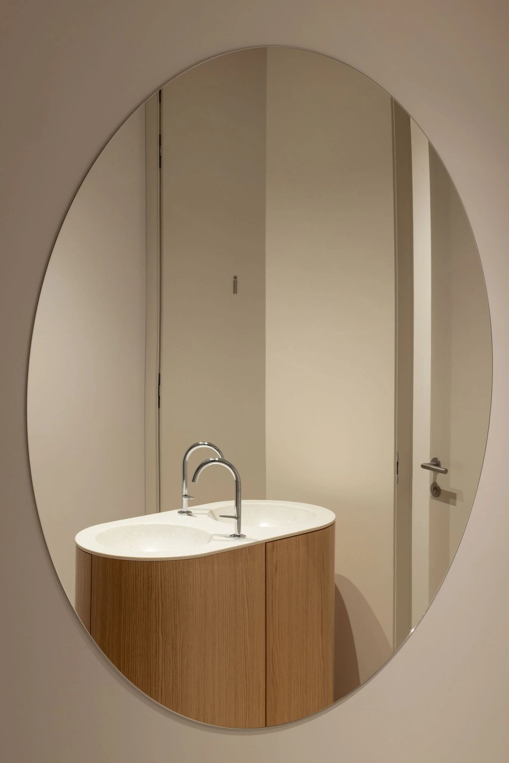 what_architects_matejhakar_L3A1211.jpeg