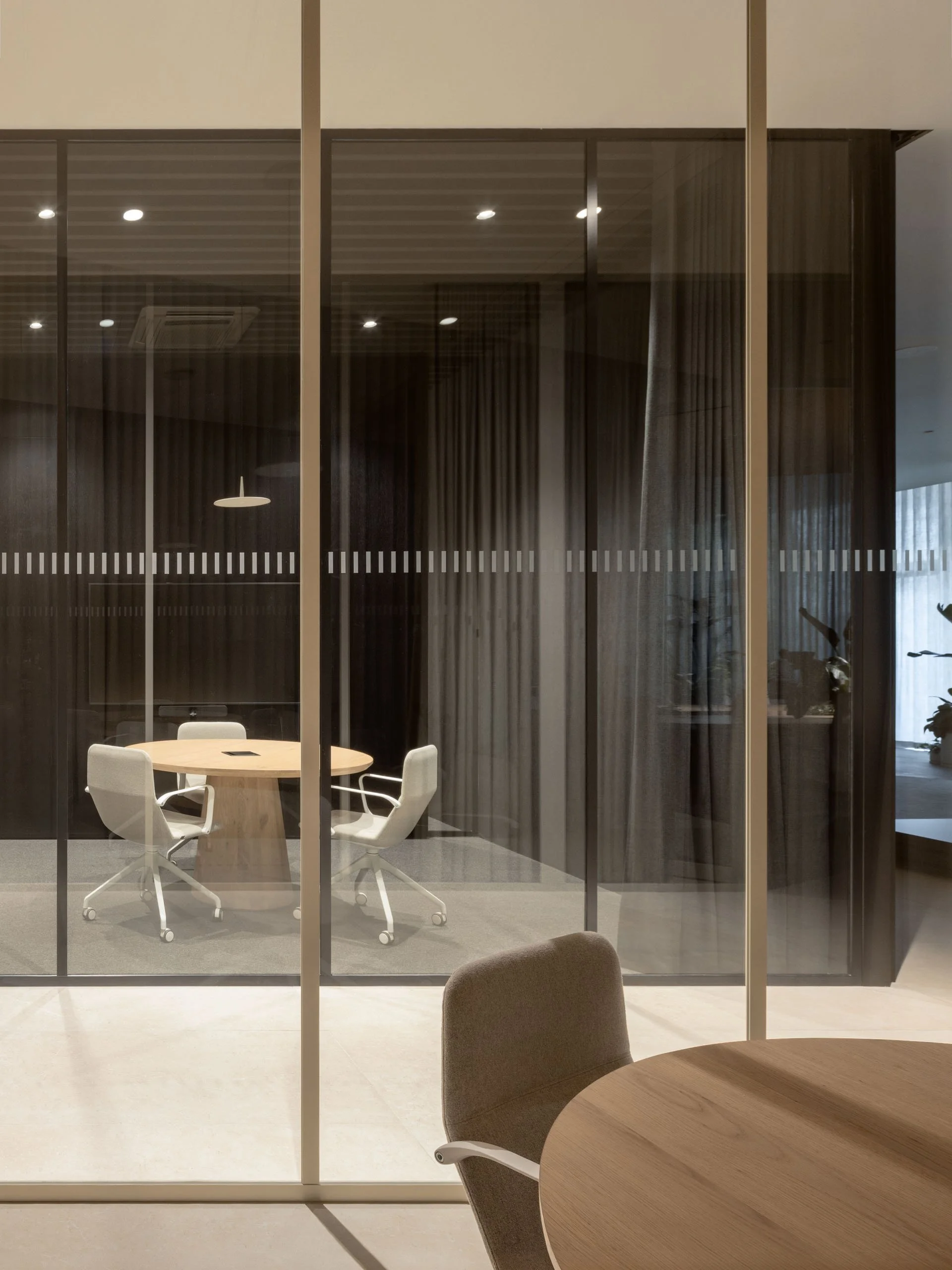 what_architects_matejhakar_L3A1128.jpeg