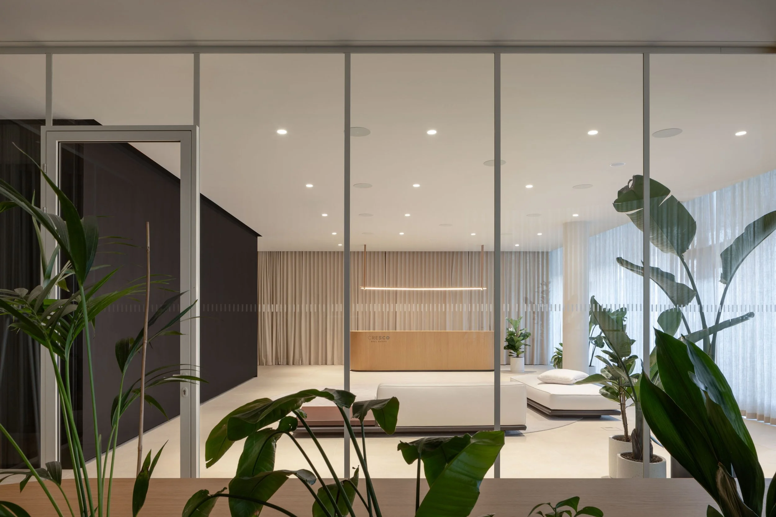 what_architects_matejhakar_L3A1100(2).jpeg