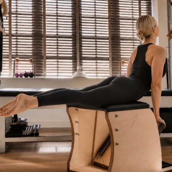 Teaching asks you to look at other people. Practice makes you look at yourself.

#classicalpilates #wundachair #pilates #pilateseveryday #pilatesstudent