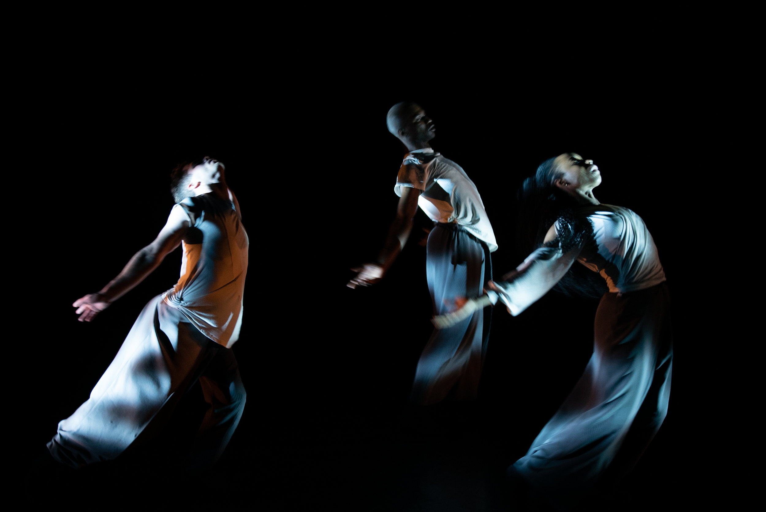 Silent Lines — Russell Maliphant Dance Company Silent Lines — Russell Maliphant Dance Company