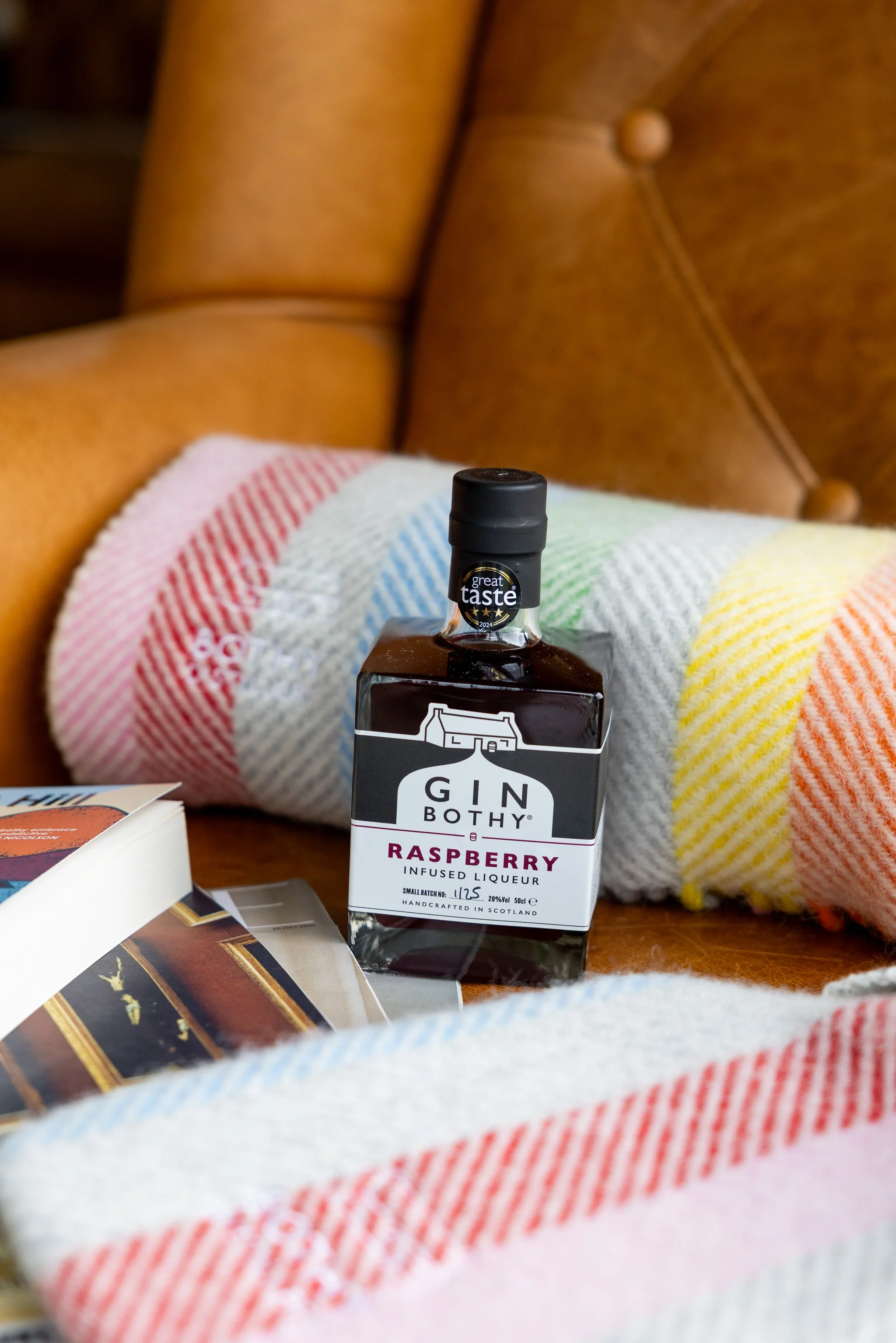 © Julia Caira 2025_Gin Bothy Lifestyle 110825-5356.jpg