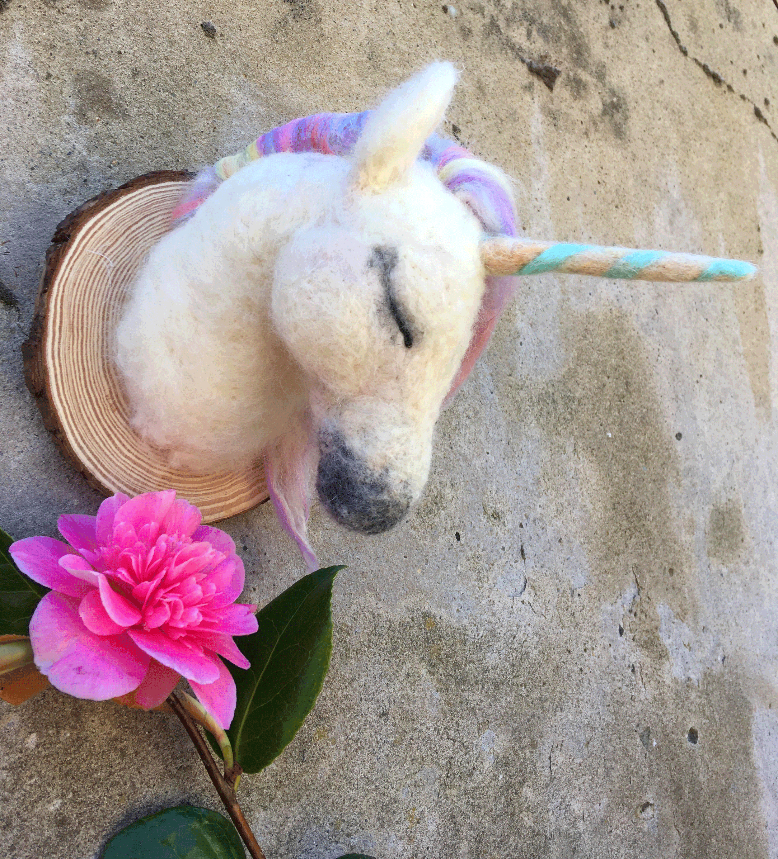 Unicorn-needle-felt.gif
