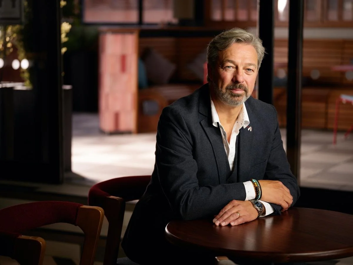 The Value of Having a Executive Performance Coach Like Alan Branagh: Inspired by Bill Campbell, Sir John Whitmore, and Tim Gallwey