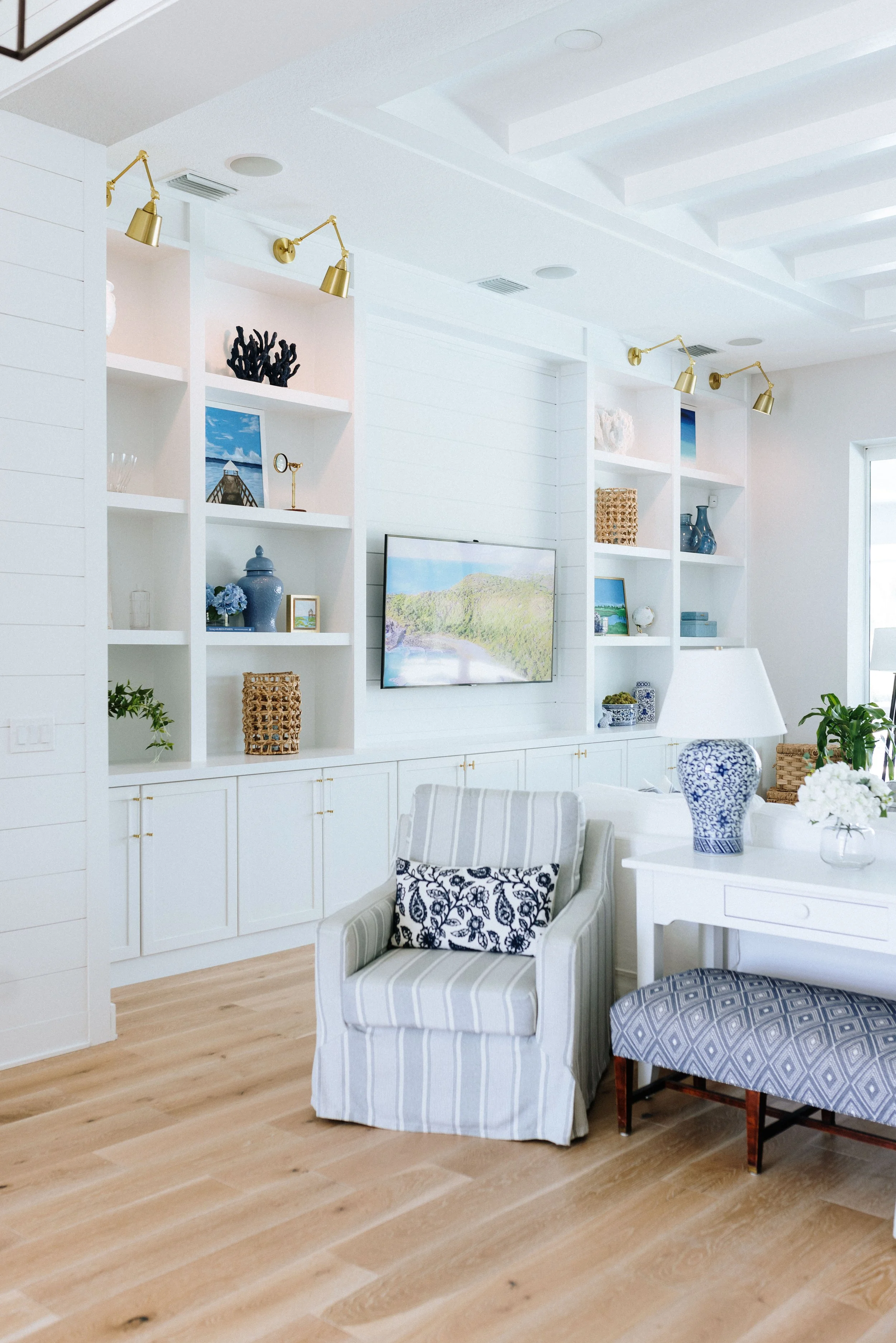 8315 Redonda Loop-7.jpg