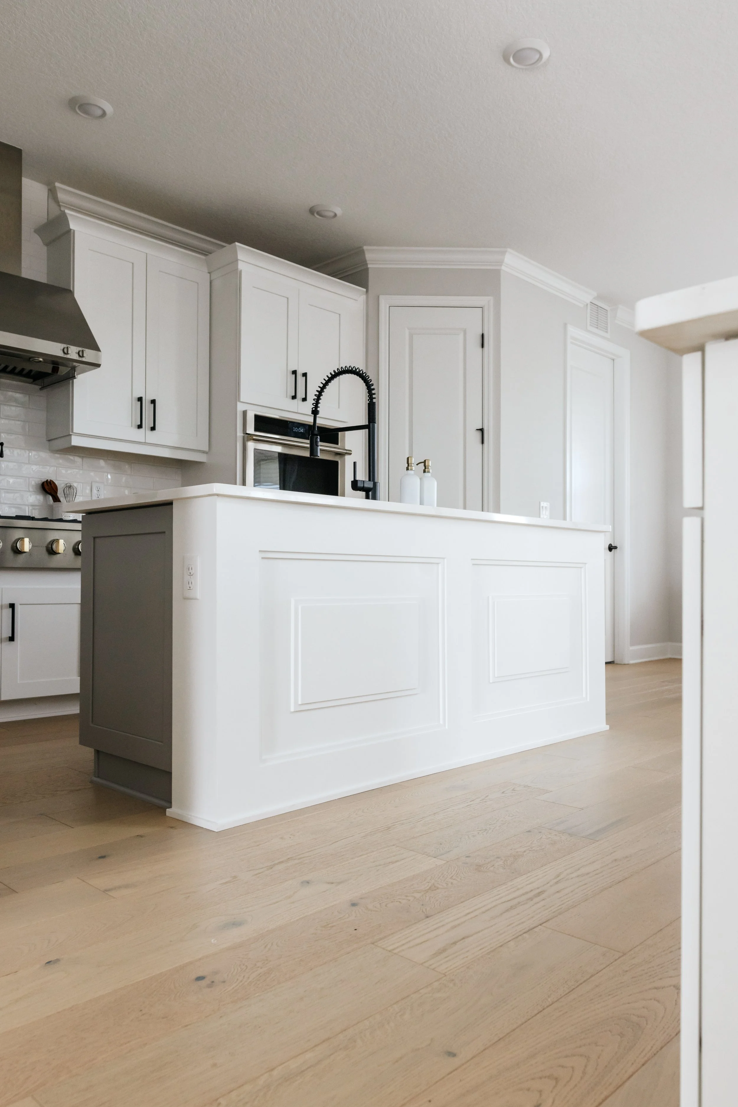 4406 Pond Brook Ct-9.jpg