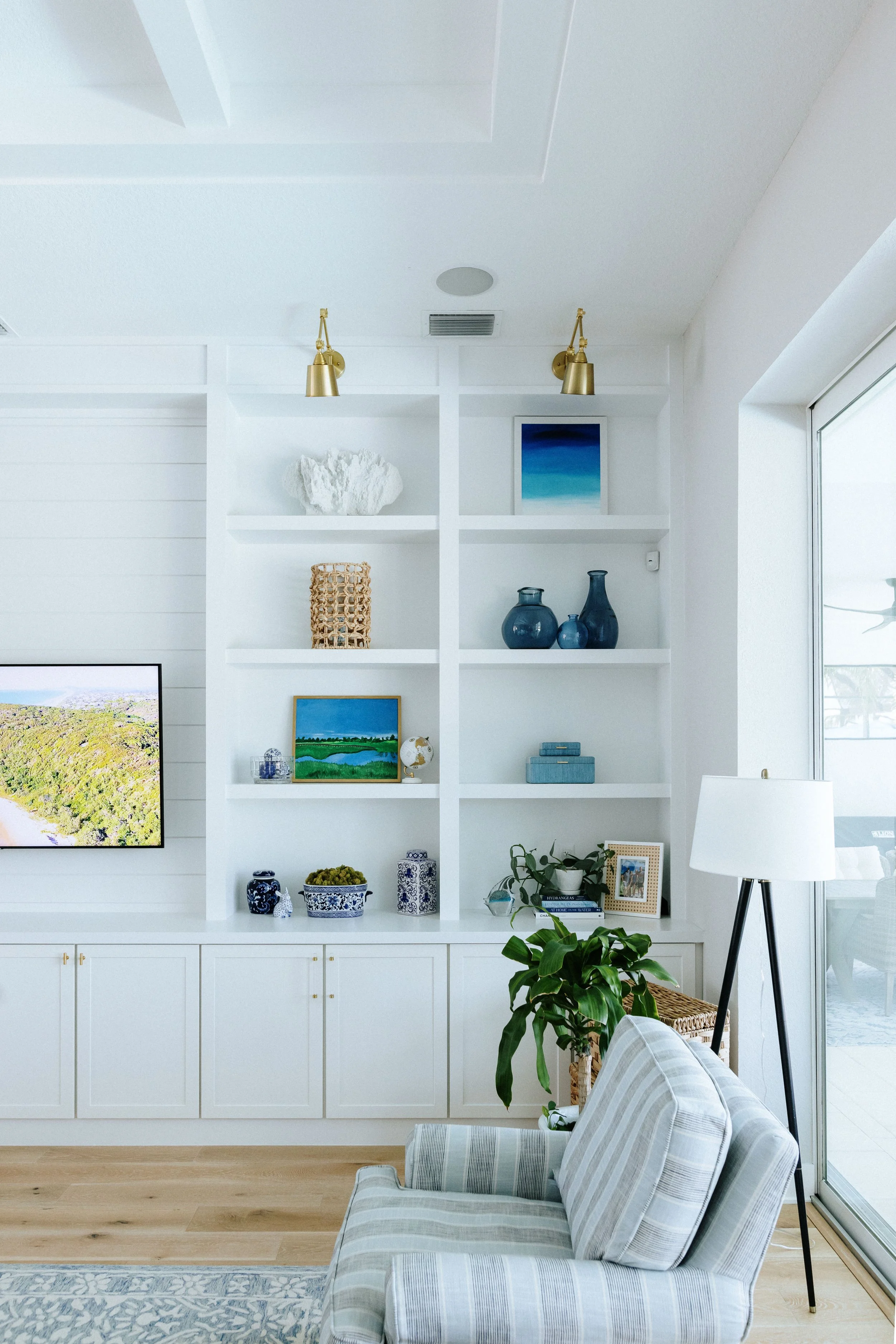 8315 Redonda Loop-3.jpg