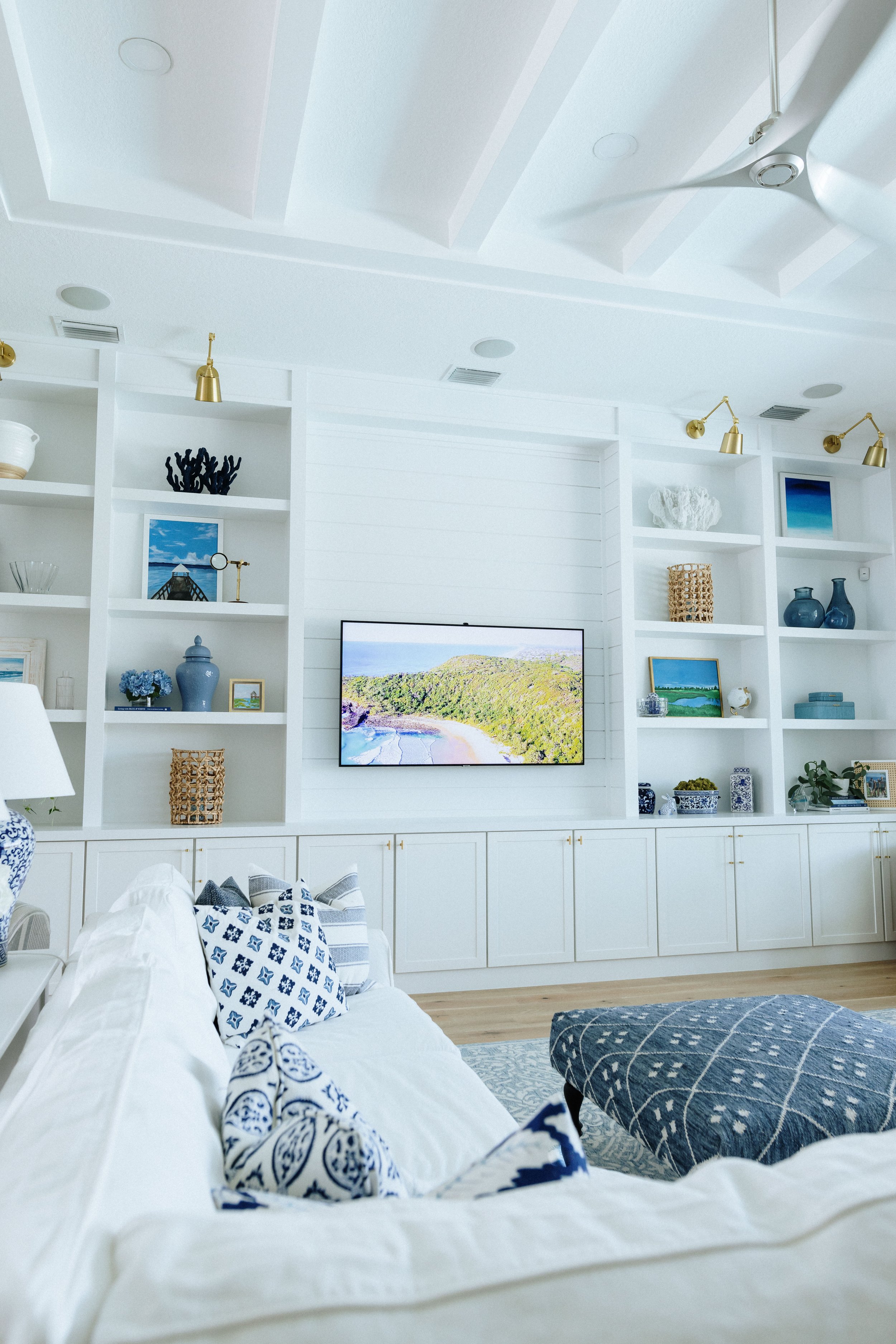 8315 Redonda Loop-5.jpg