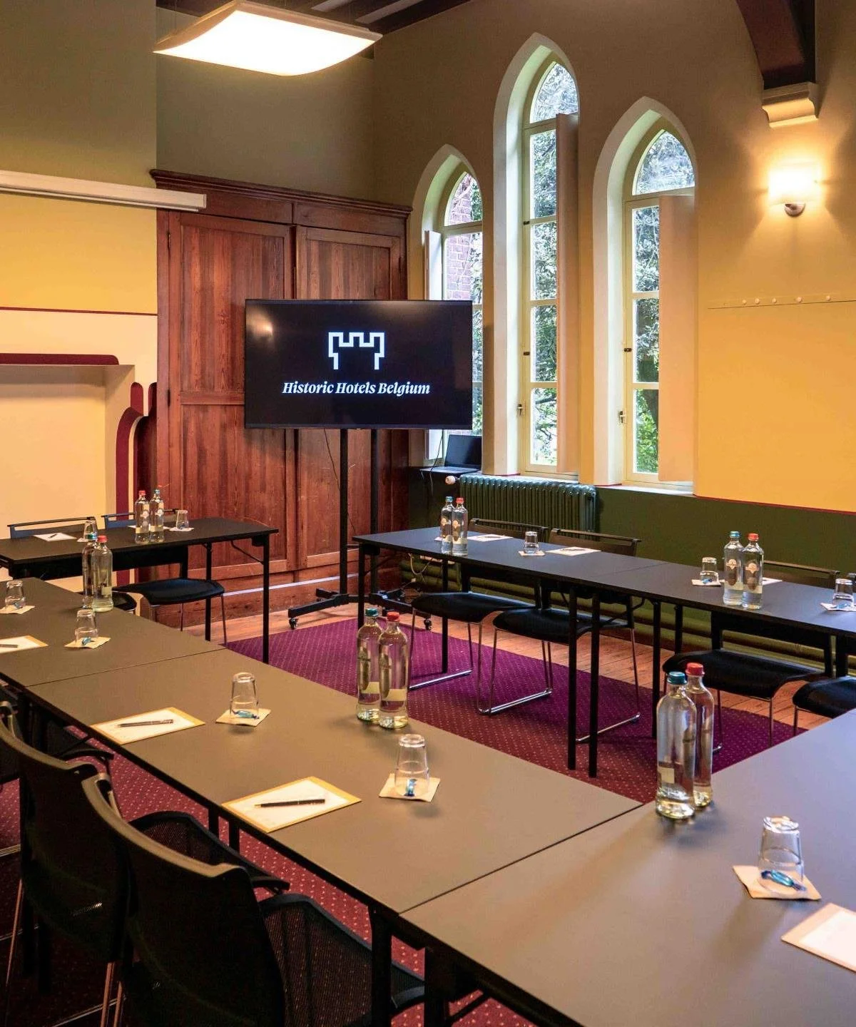 Sanctus Erasmus / Ireneus meeting room at The Monasterium in Ghent, Belgium.