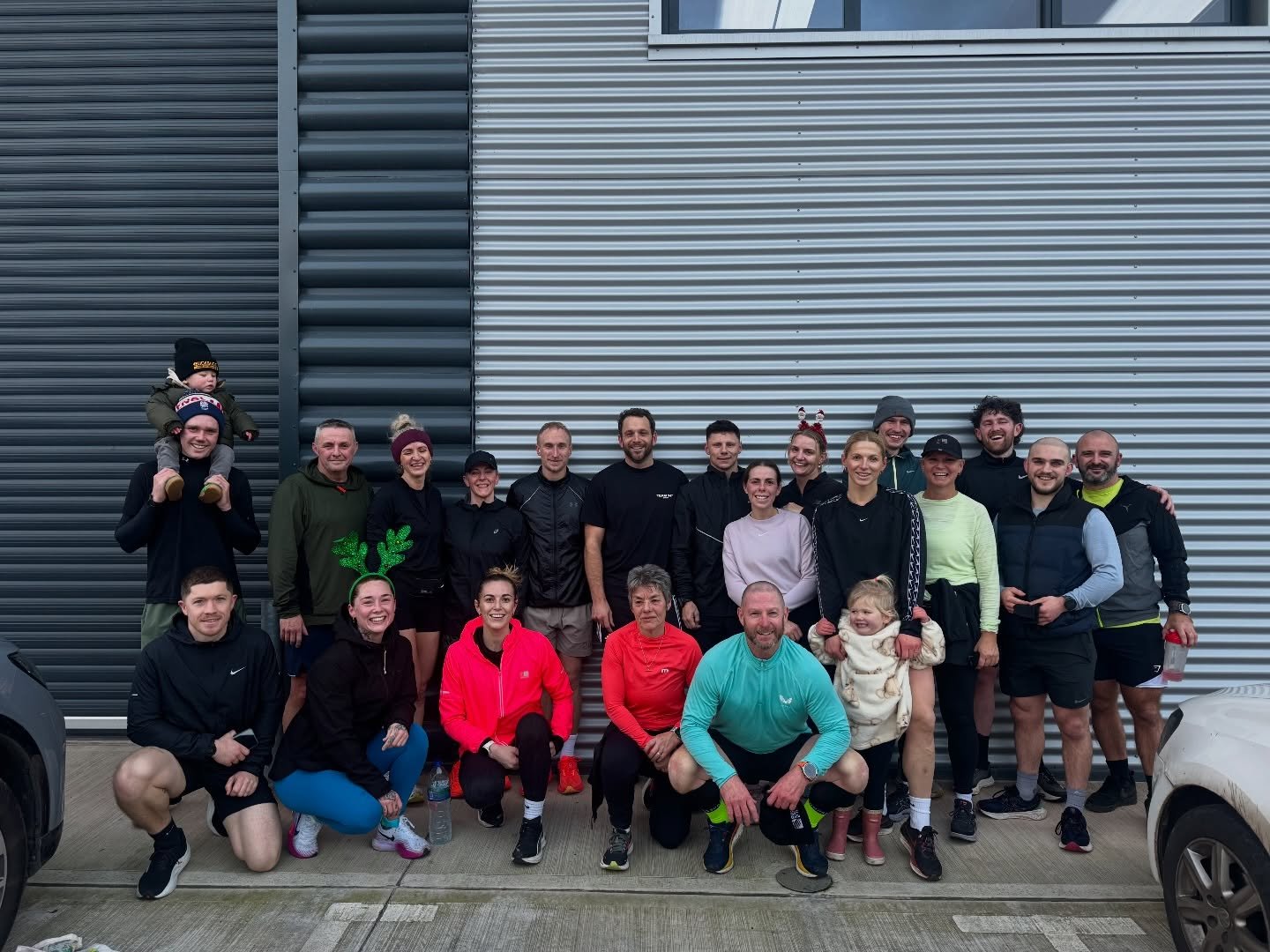 Christmas Eve Breakfast run 🎅🏼🍳

A lovely little two step around Wells with the team! 

Merry Christmas Everyone 🫶🏻