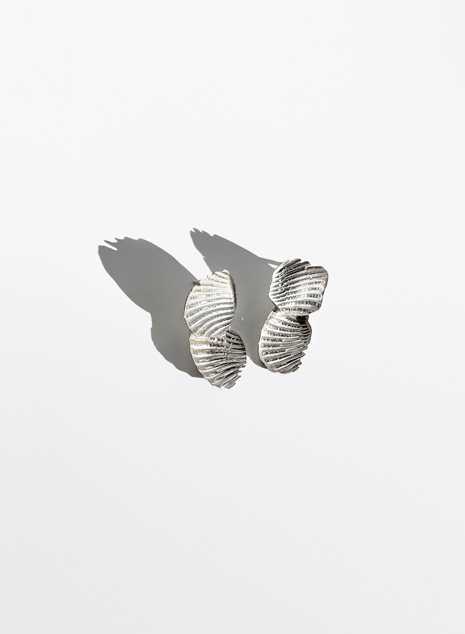 mm-silver-earrings-seahell-MM2.jpg