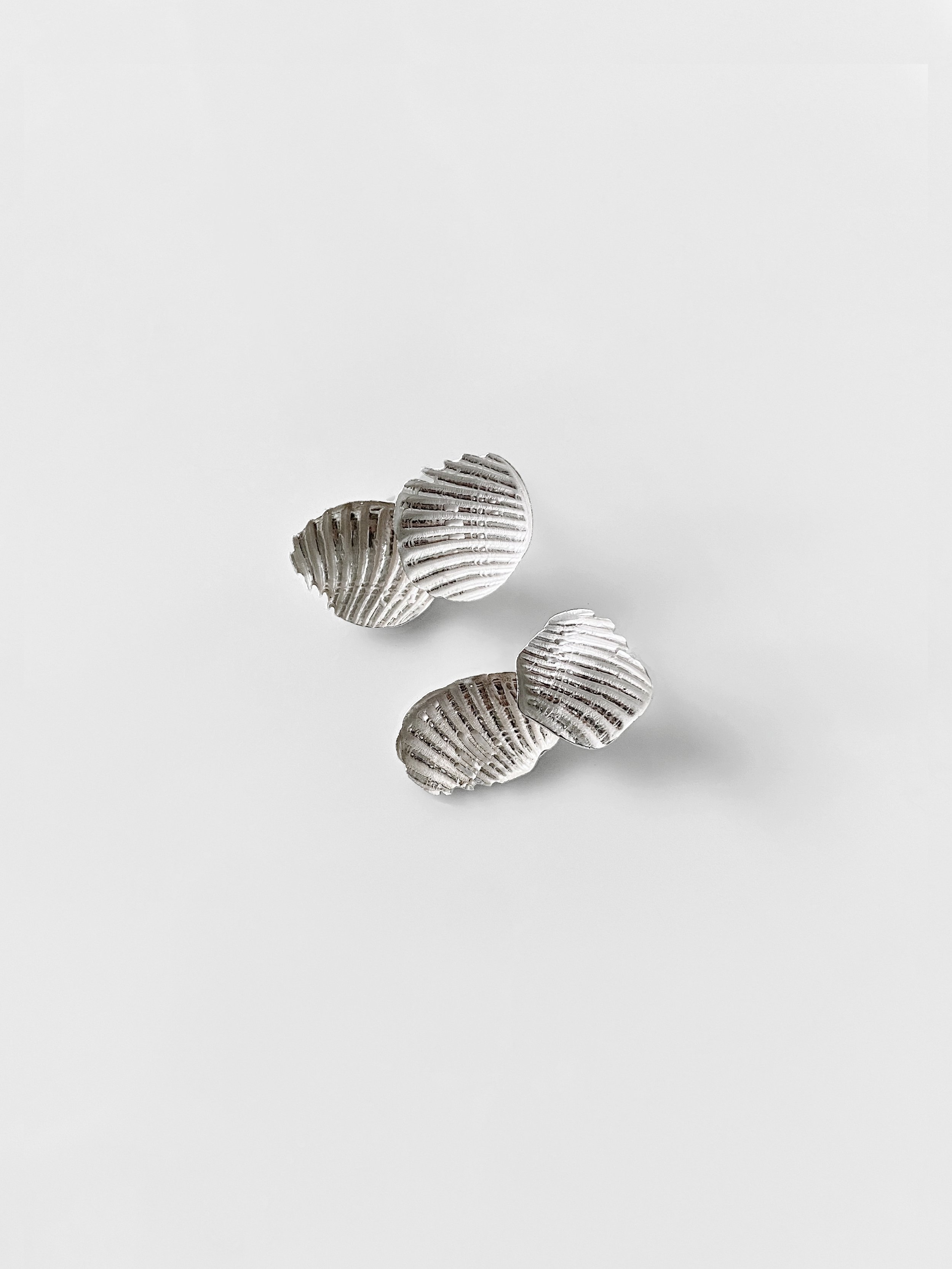 seashell-earrings-MM2.jpg