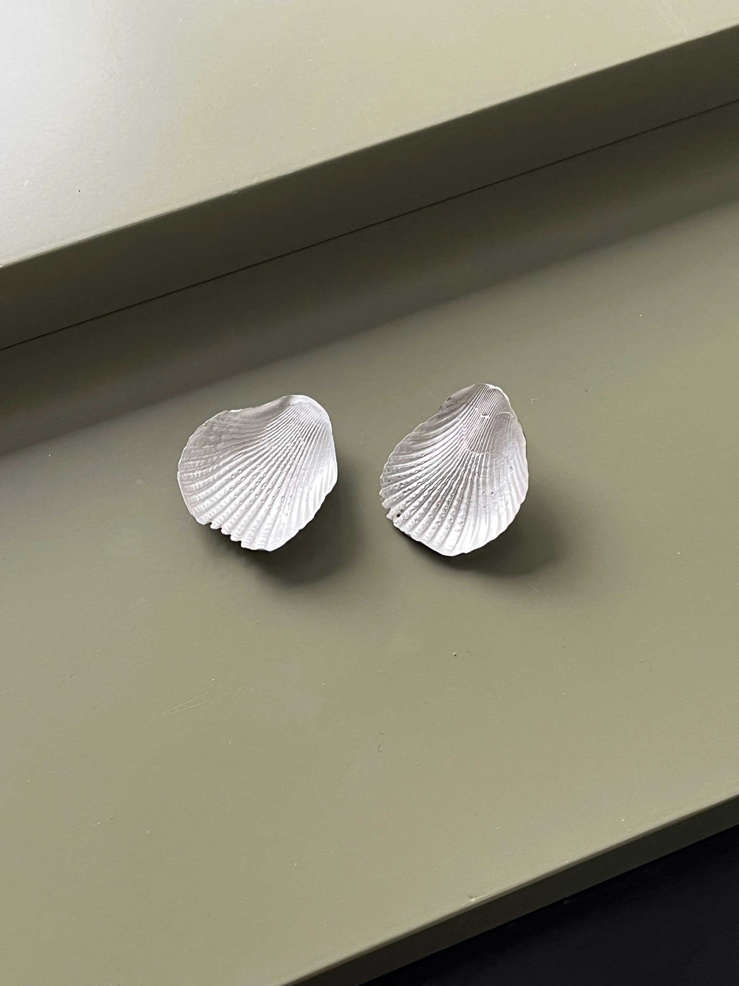 mm-is-earrings-ml-2.jpg