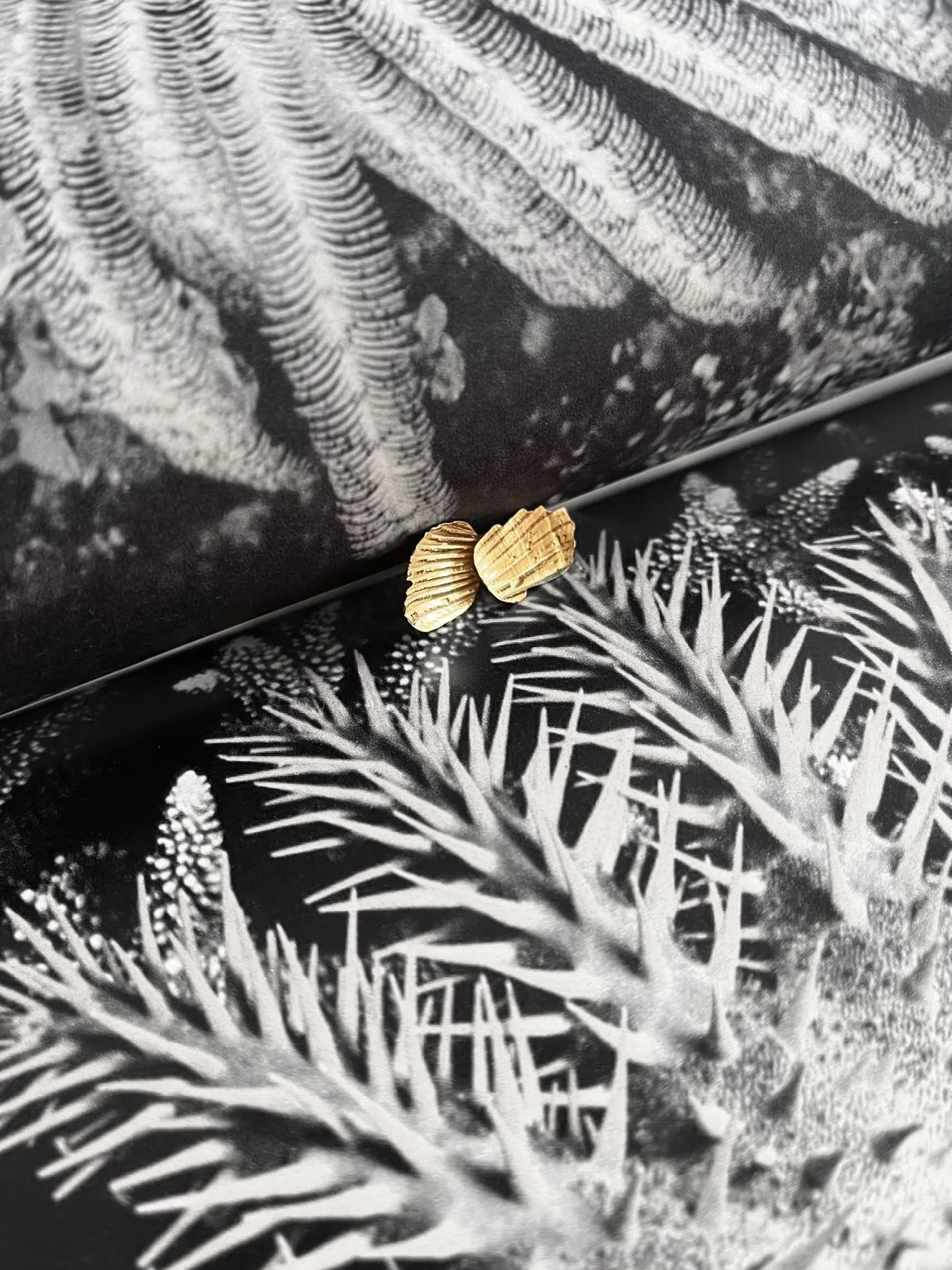 mm2-earrings-gold-du-magazin.jpg