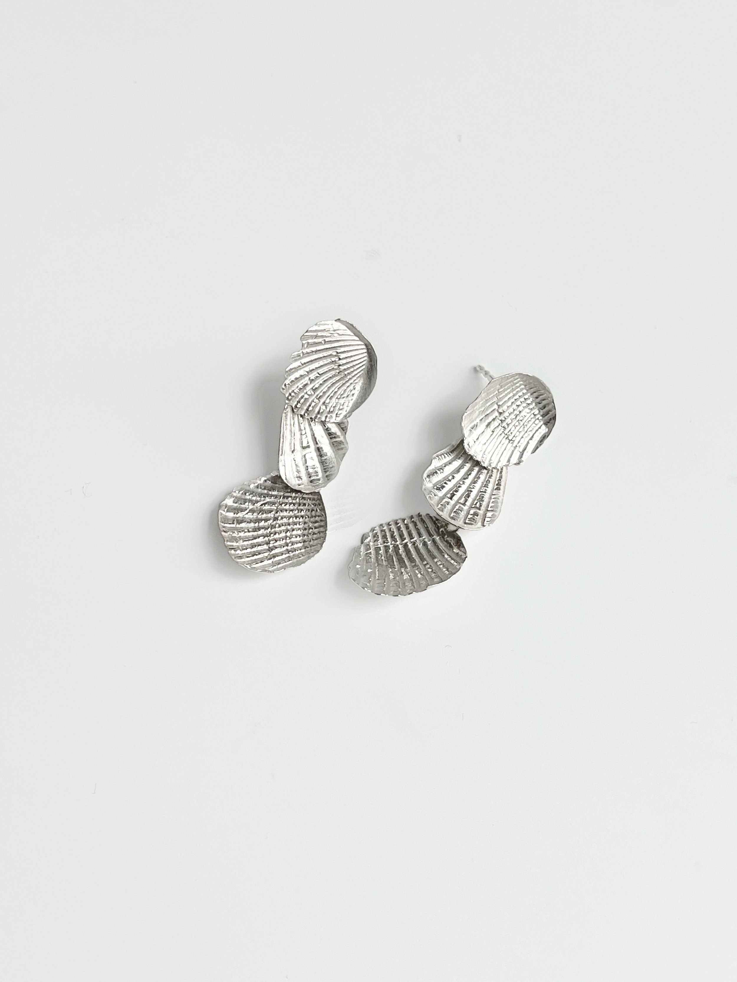 mm-mm3-earrings-silver.jpg