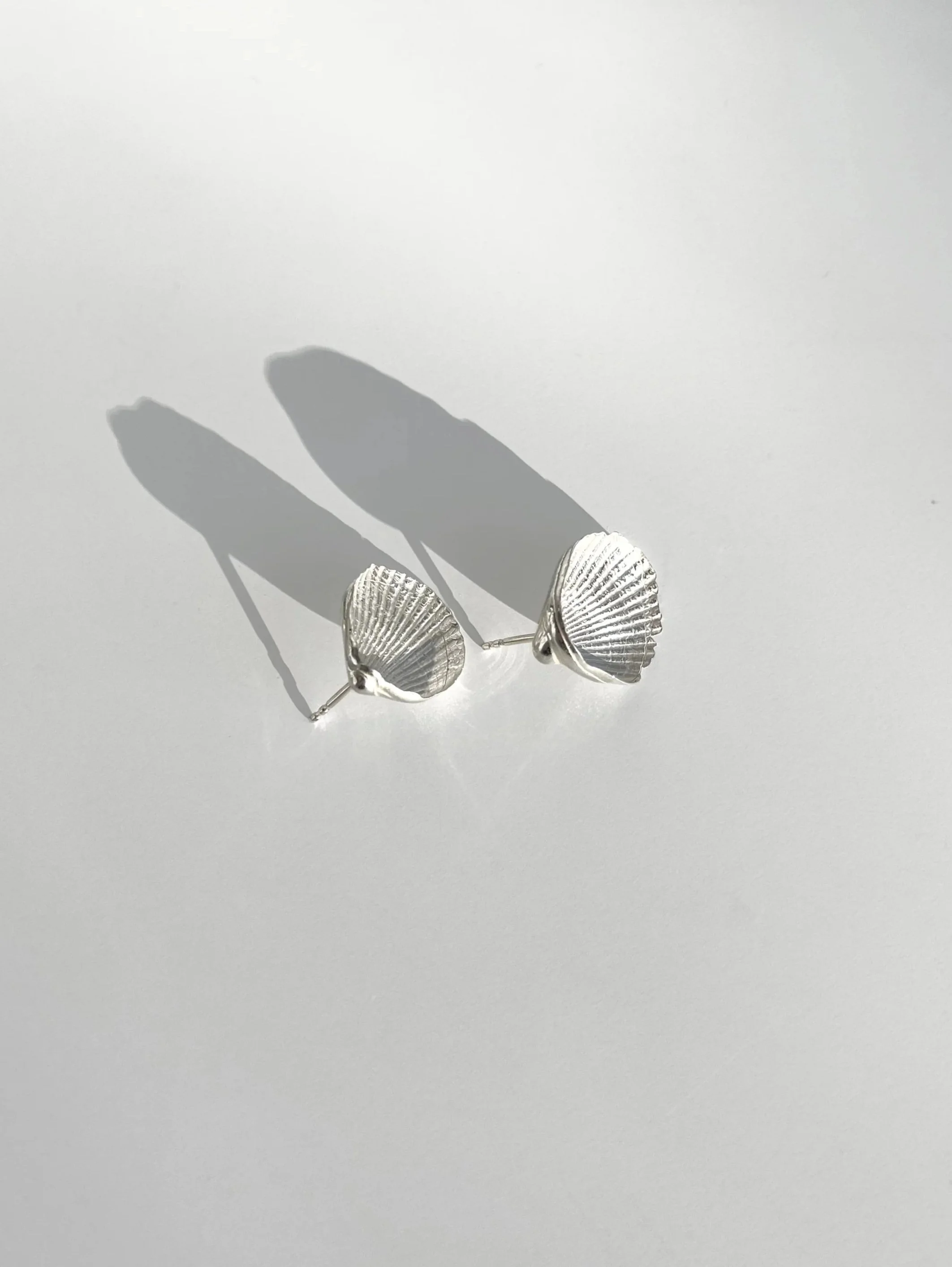 mm-inverted-seashell-earrings-4.jpg