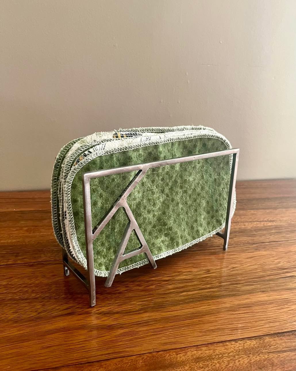 Designing custom napkin holders - a hobby I never knew I needed 

#custommade #welding #thelittleredweldingshop #femalefabricators #customart #womenwelders #fabrication #alabamaartist