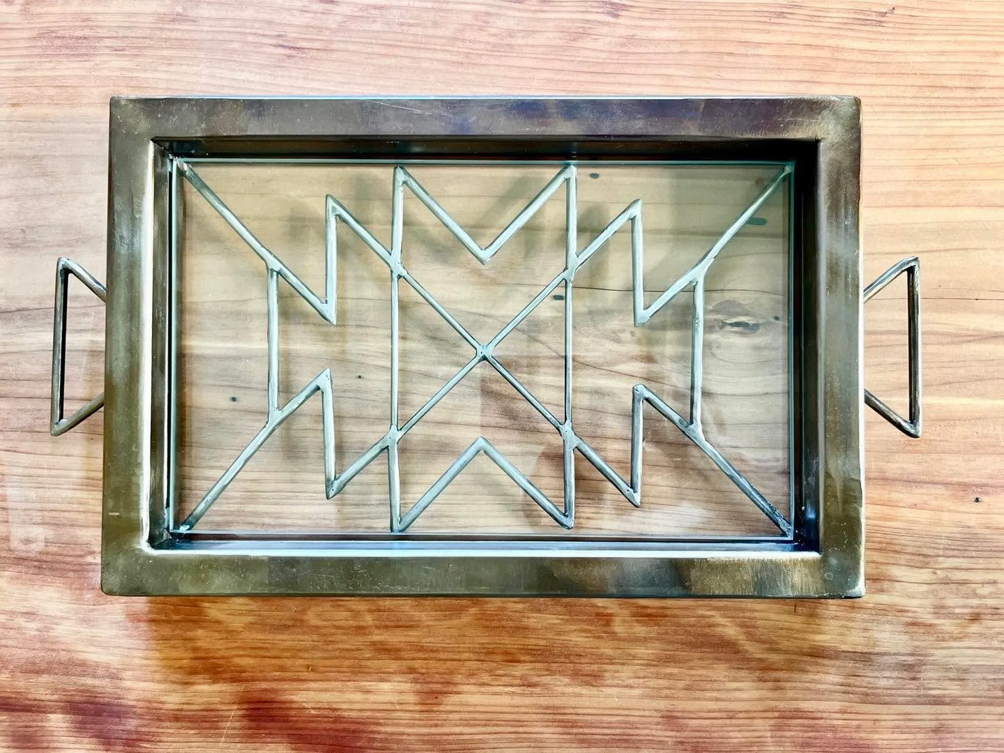 FOR SALE&hellip;Geometric Tray 

Dimensions: 1.5&rdquo; H x 14.5&rdquo; L x 8&rdquo; W

$150

. . . 
For other offerings, visit littleredweldingshop.etsy.com 

#custommade #welding #thelittleredweldingshop #femalefabricators #customart #womenwelders 