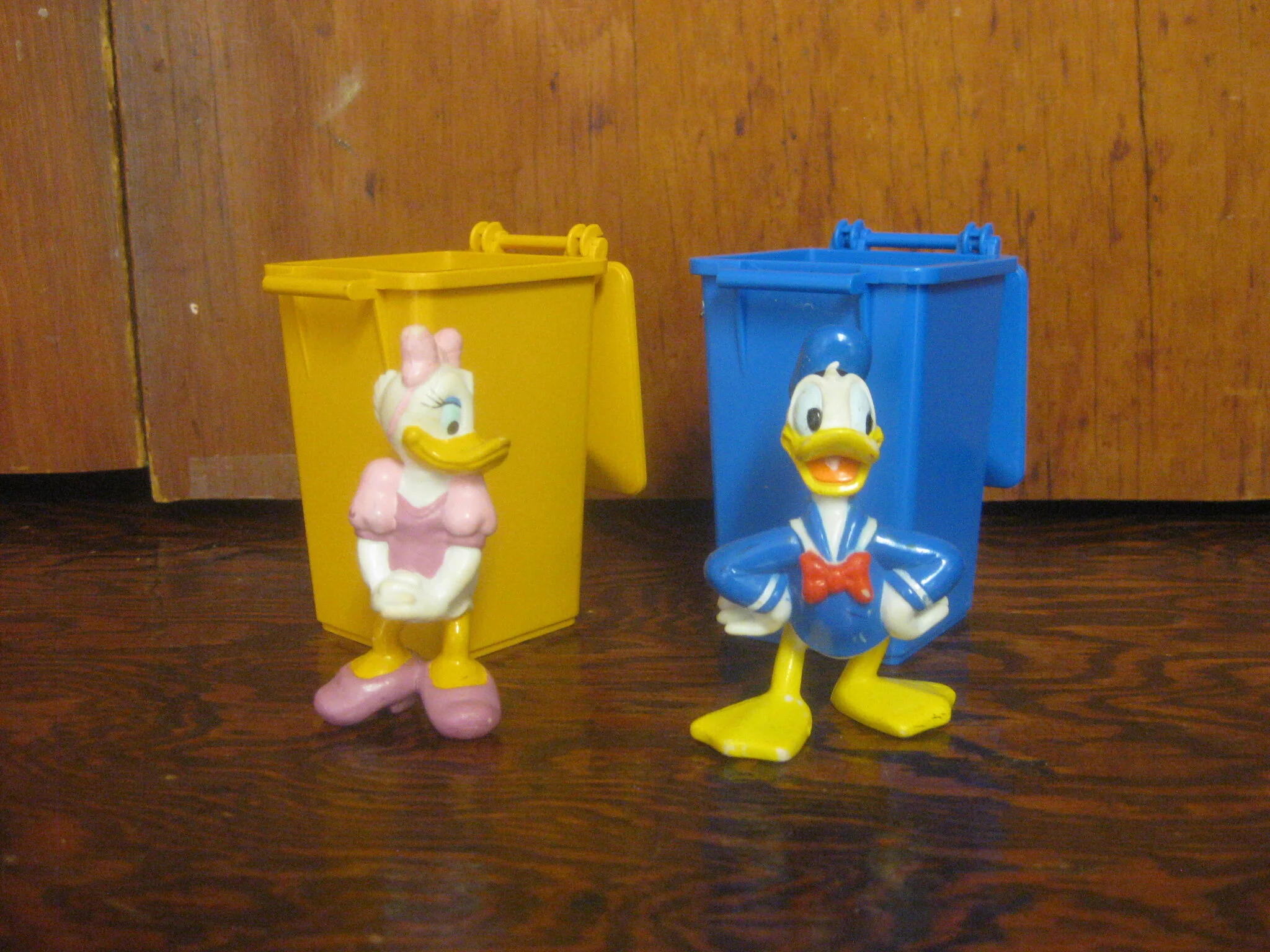 Daisy Duck &amp; Donald Duck