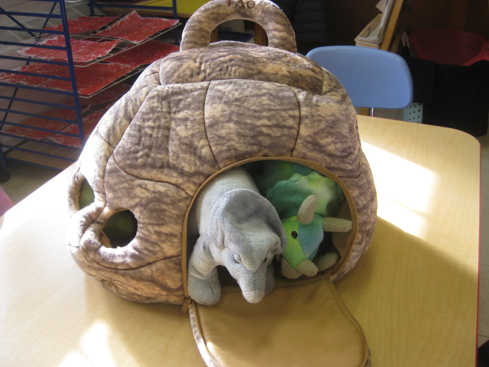 Baby dinosaurs in the egg