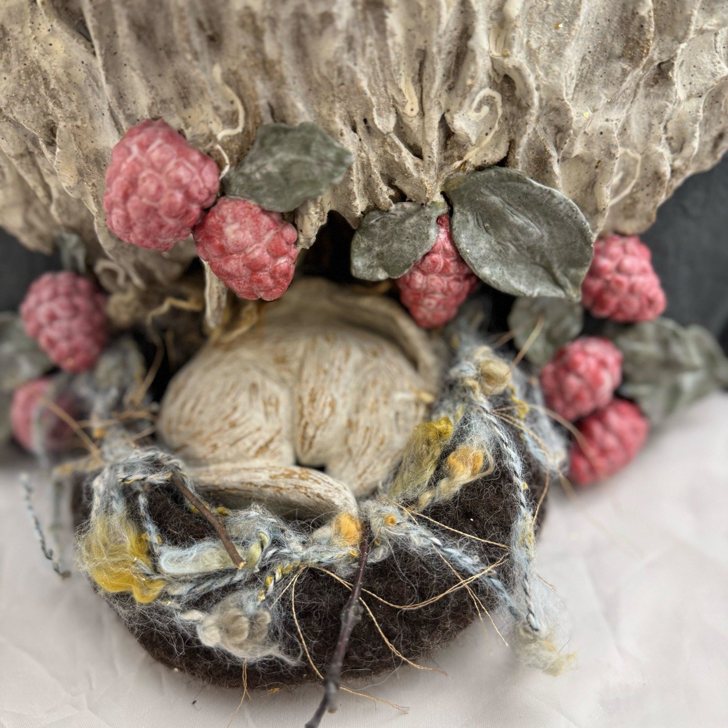 Detail shot from "Hearts are Wild Things". The raspberries harken back to my childhood, when I was a little one just running around in British Columbia eating them wild off the bushes. 

#wildling #rewilding #rabbit