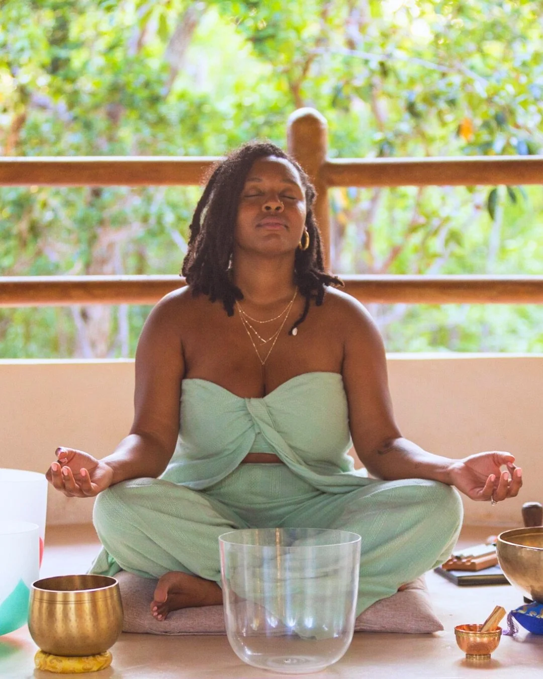 Become a Holistic Therapist