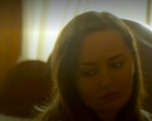 Diana DeMuth Debuts “Hotel Song” on American Songwriter