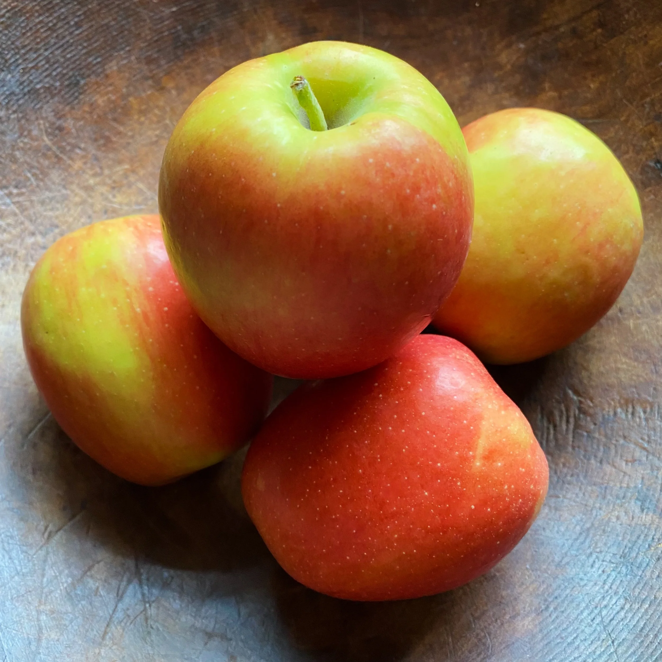 Jazz_Apple_Square.jpg