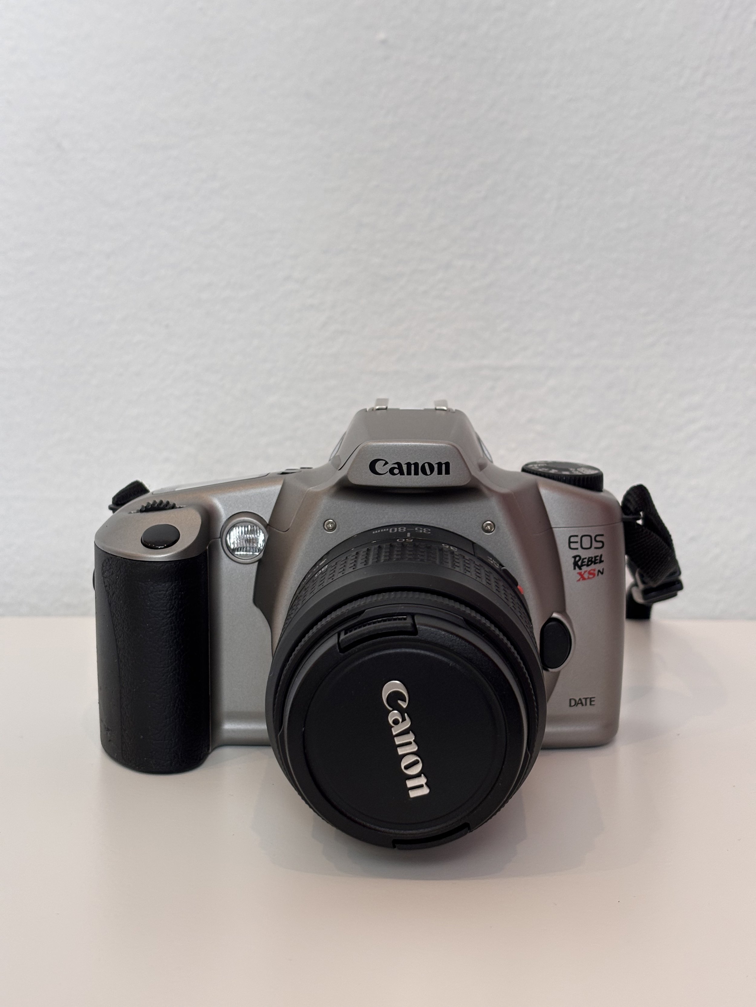 Canon EOS Rebel XSn SLR Camera