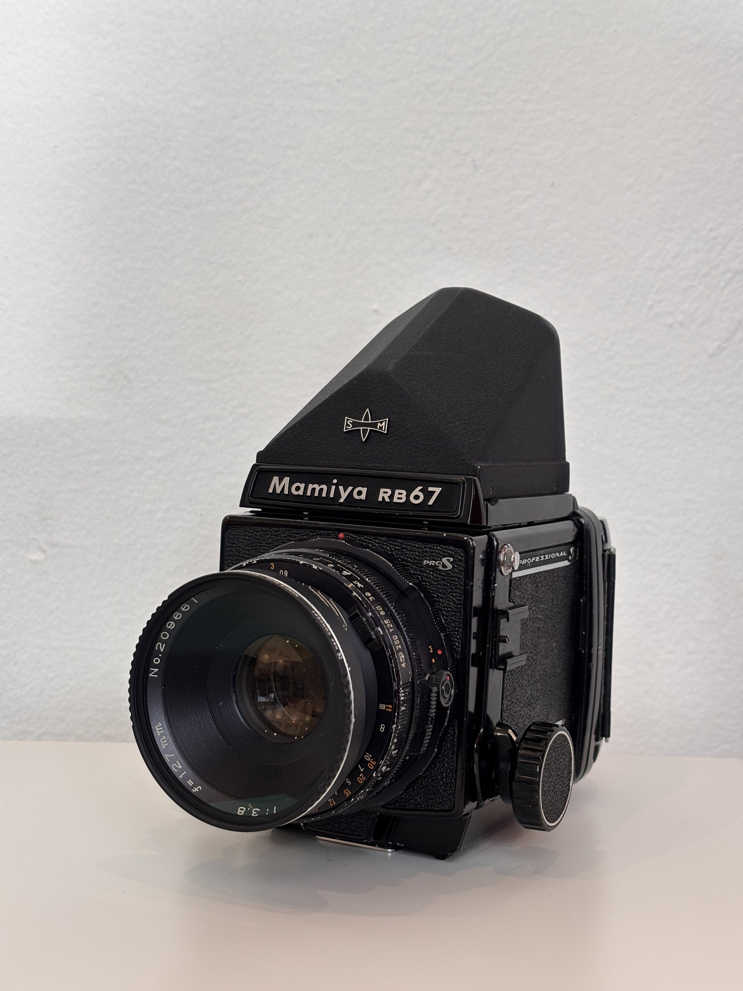 Mamiya RB67 Pro S Medium Format Camera - Black