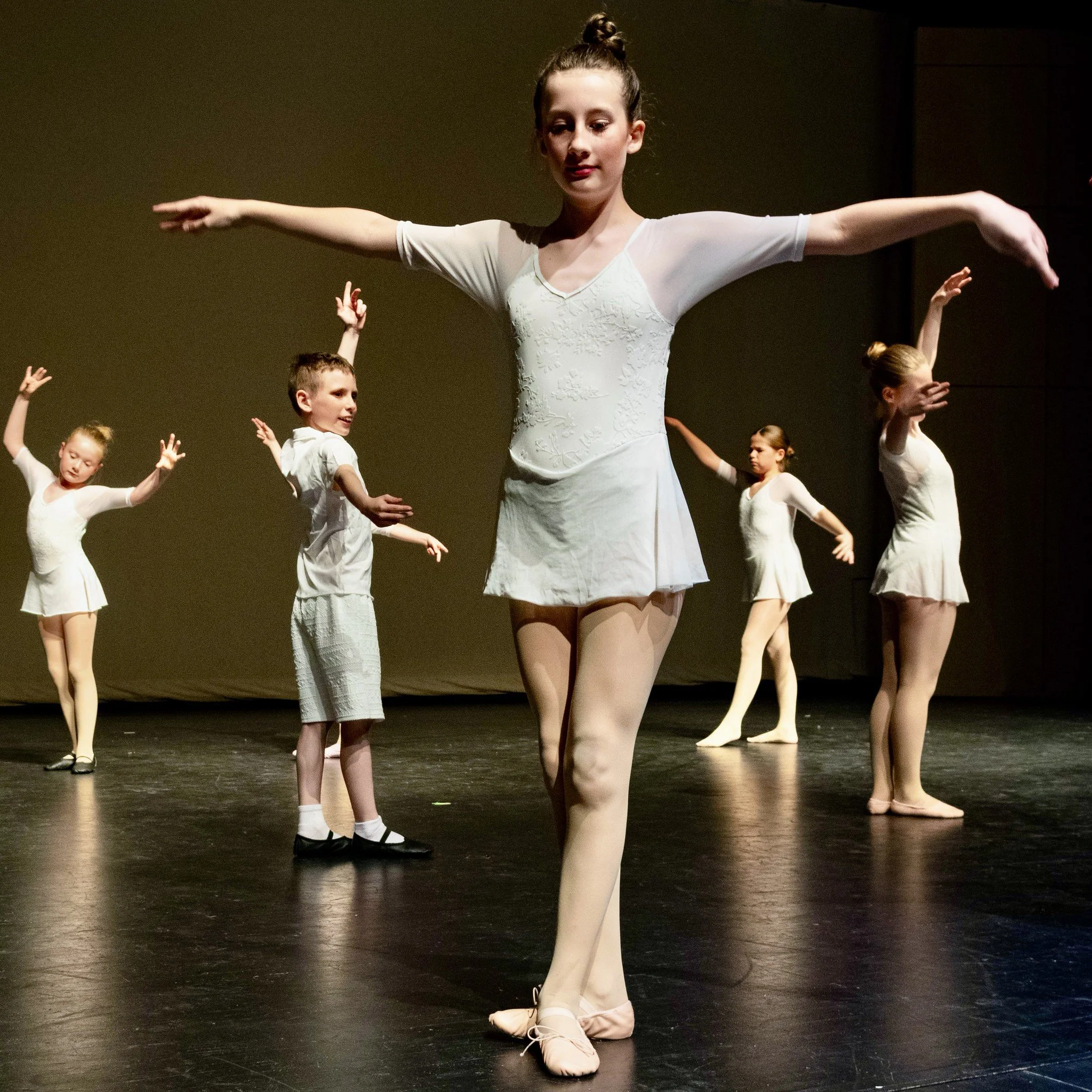 junior ballet 1.jpg