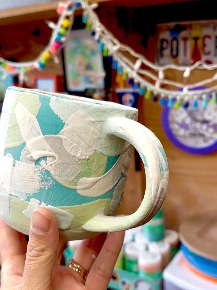 A little throw back/before &amp; after of this mug I ended up keeping for my personal collection. 💙I tend to enjoy underglazing and surface design best but I think this mug had a hairline crack in the handle I was trying to fill in with glaze. Plus 