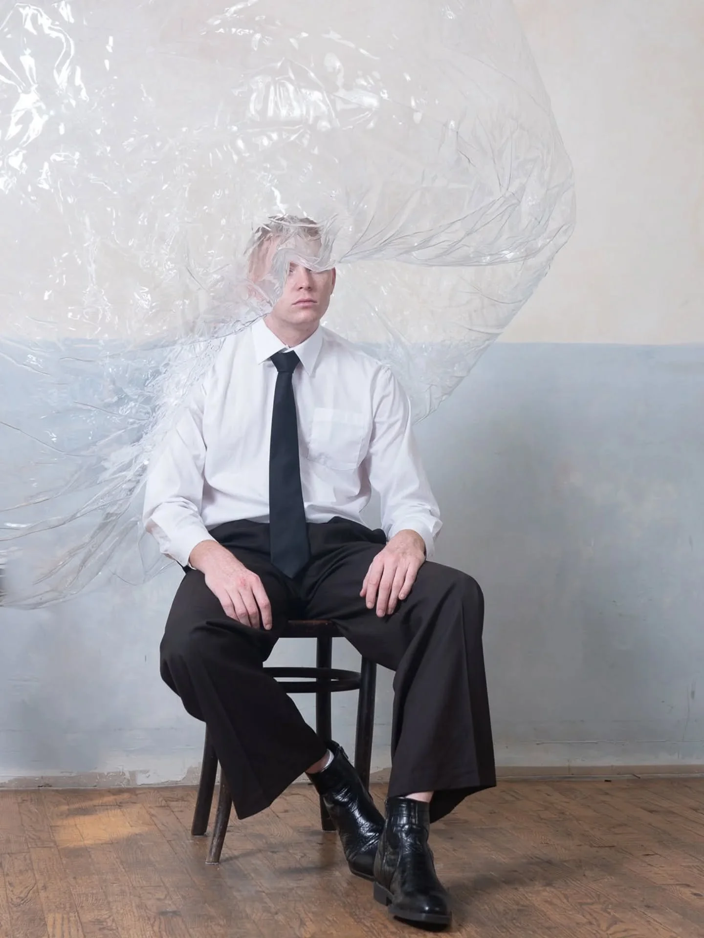 It's a ball with @matthewdamicoo  and @jayyransom.  Thanks for letting me smush this into your face during NYFW ( yes I'm behind on the edits). Anyway, who's next? 

Truth be told,  I made the grave error of 'edit in post' and the ball has a giant bl