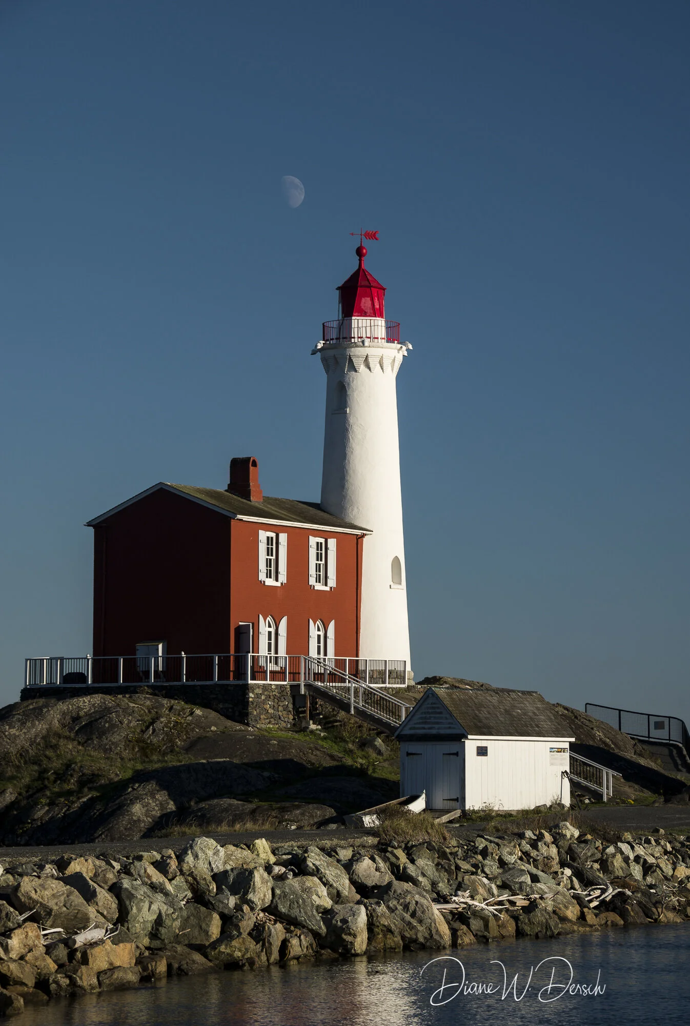 Diane-W-Dersch-Photography-Lighthouse-Fisgard-Victoria-BC.jpg