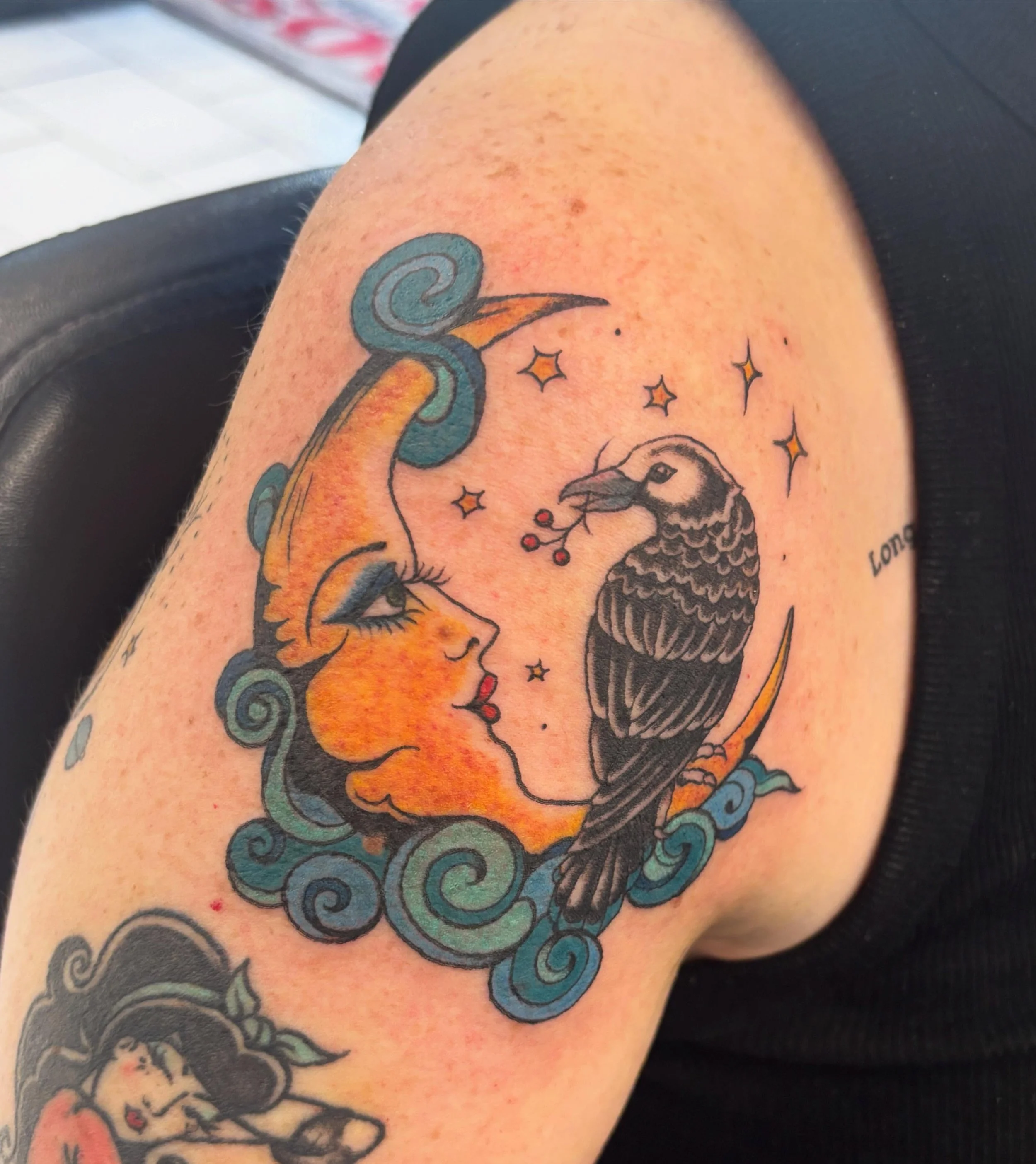 🌙🐦&zwj;⬛these colors?? Everything. 

#colortattoo #traditionaltattoo #industryinks #witattooartist #femaletattooer