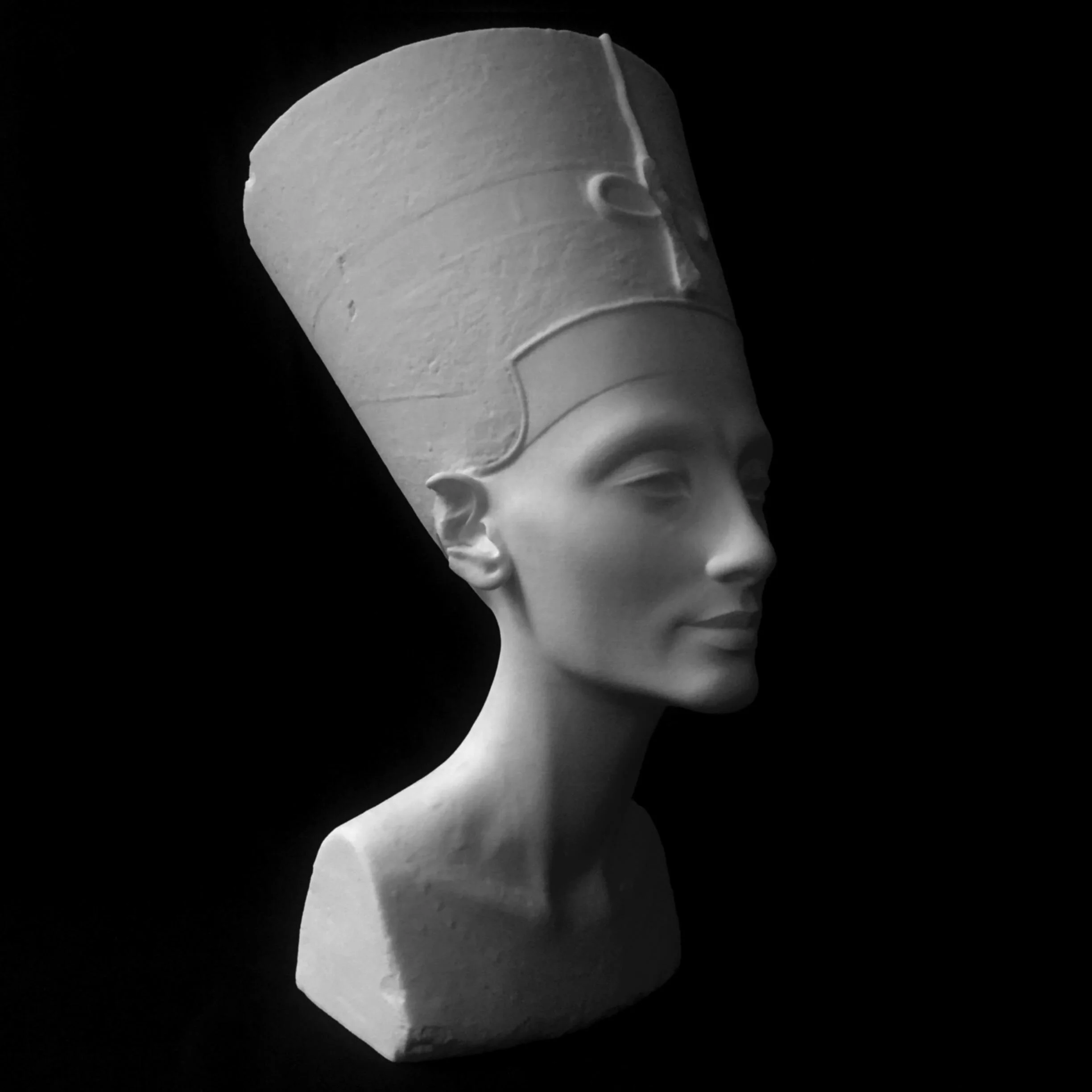 Nefertiti-Prototype-5.jpeg