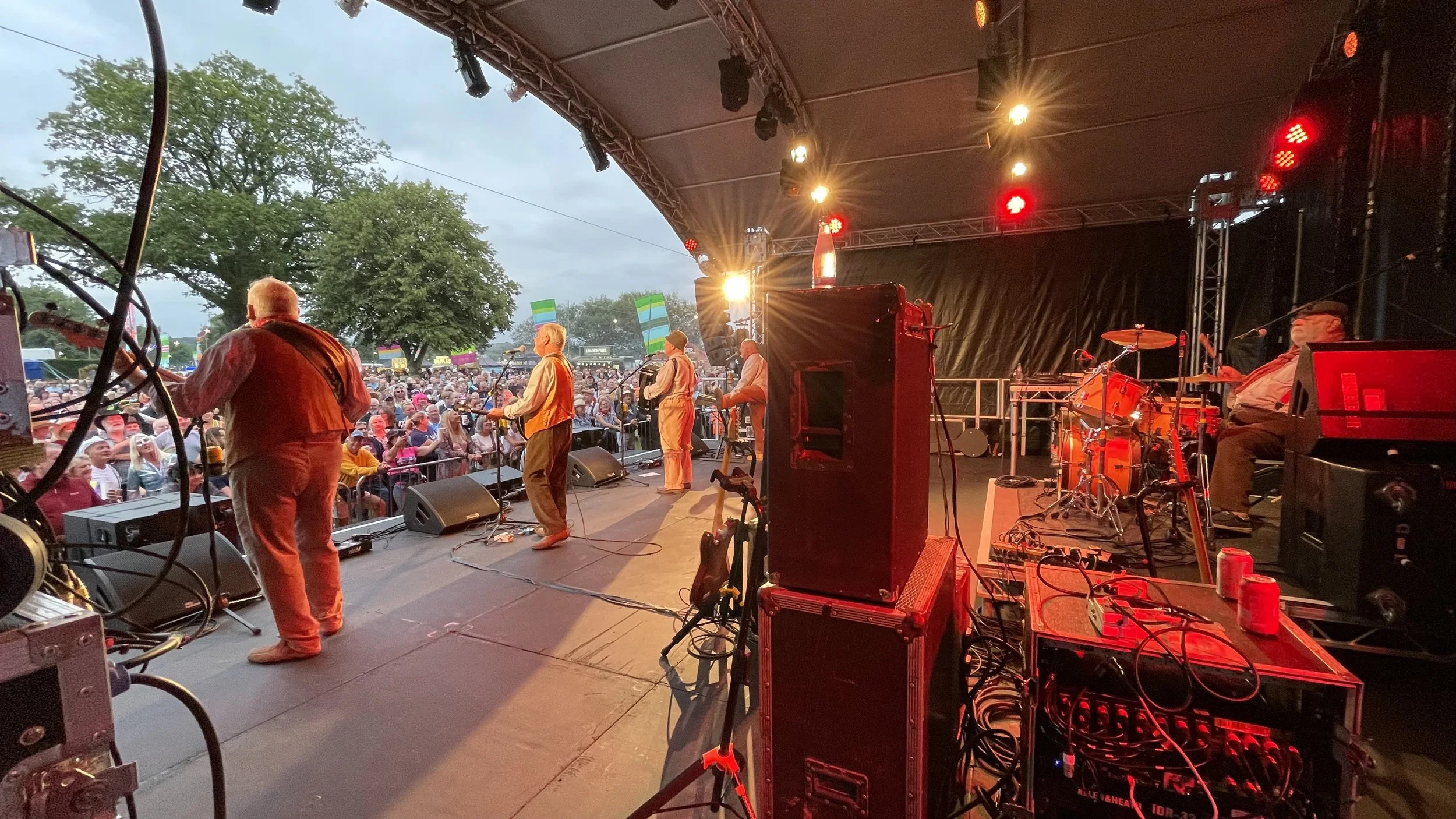 The Wurzles at Rewind Festival