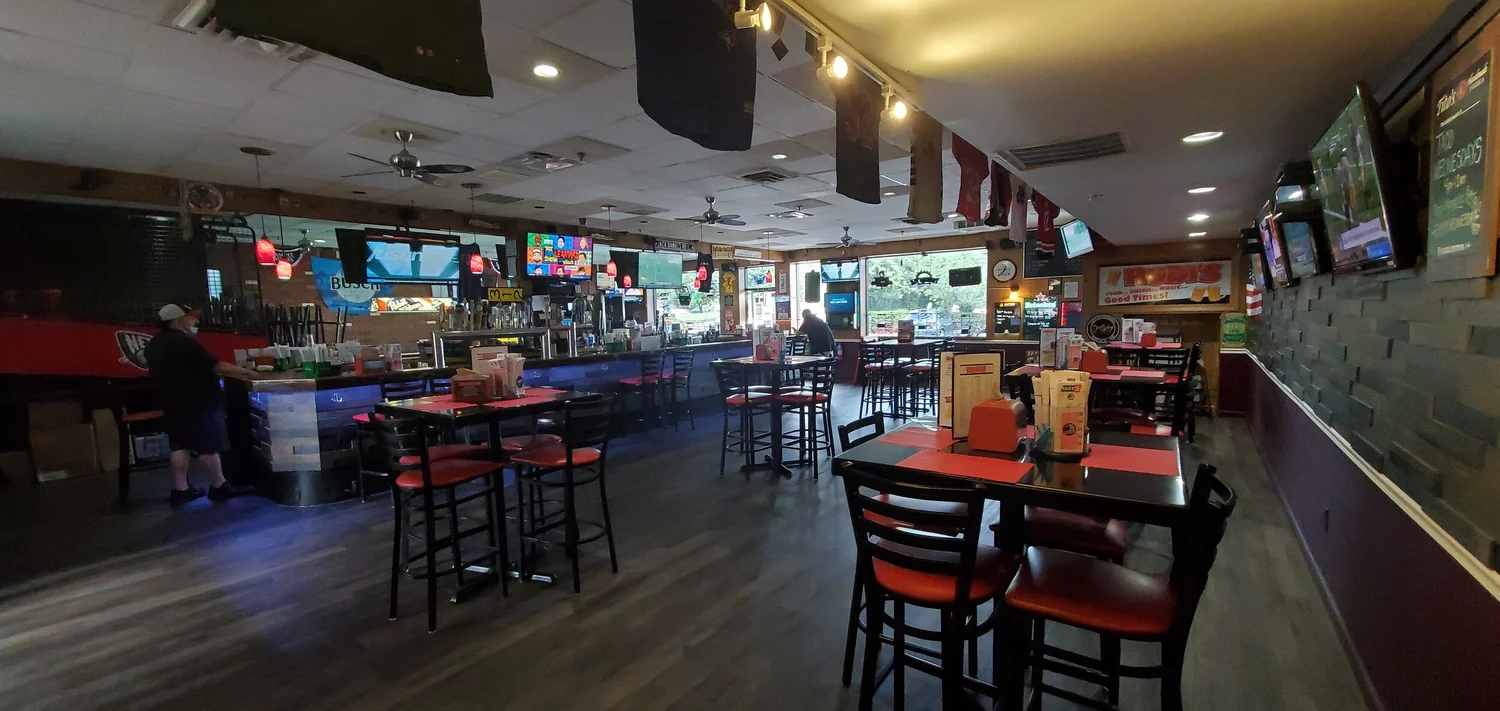 Rudi's Bar and Grill