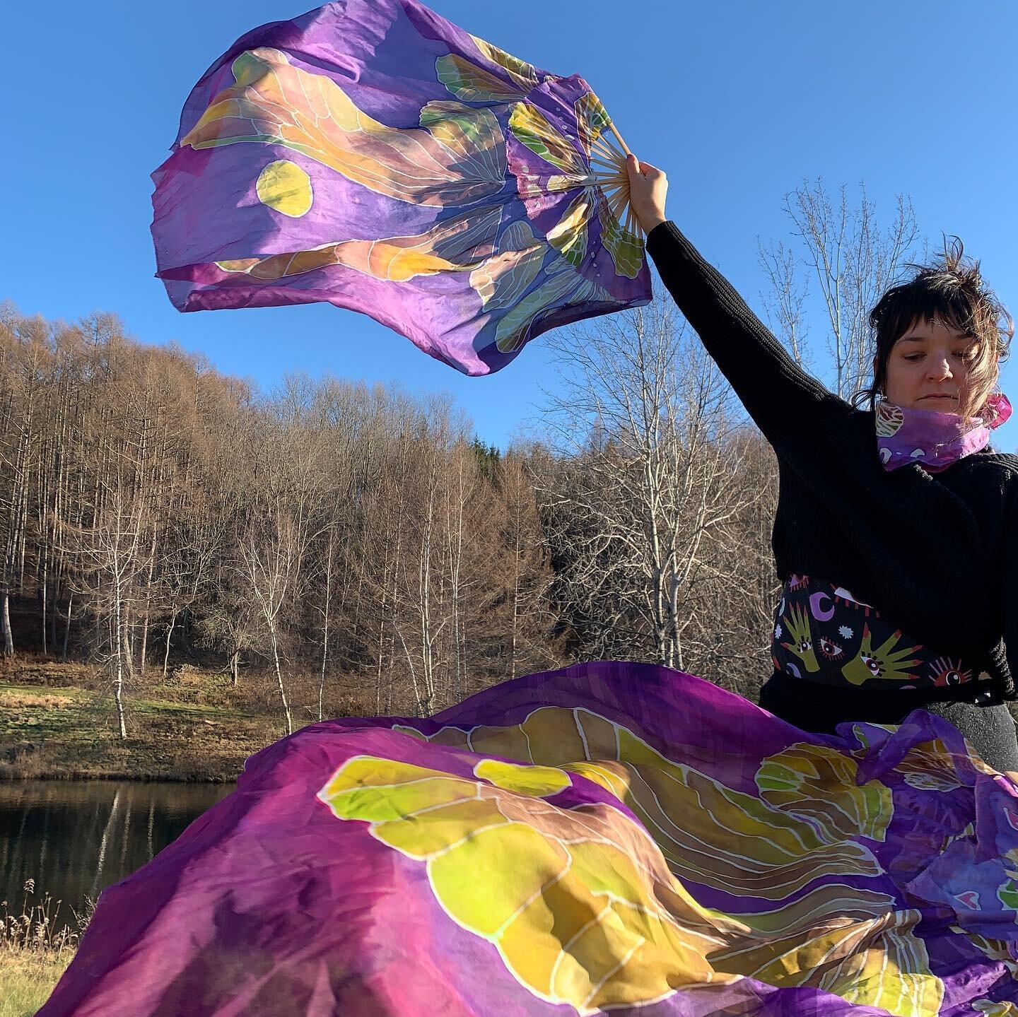 Custom made cicada wing fans to finish out 2021. I chose the cicada because this is the year of Brood X, the cicadas who emerged after 17 years underground. 2021 for me has felt like rebirth and digging my girl-self out from underground&hellip;releas